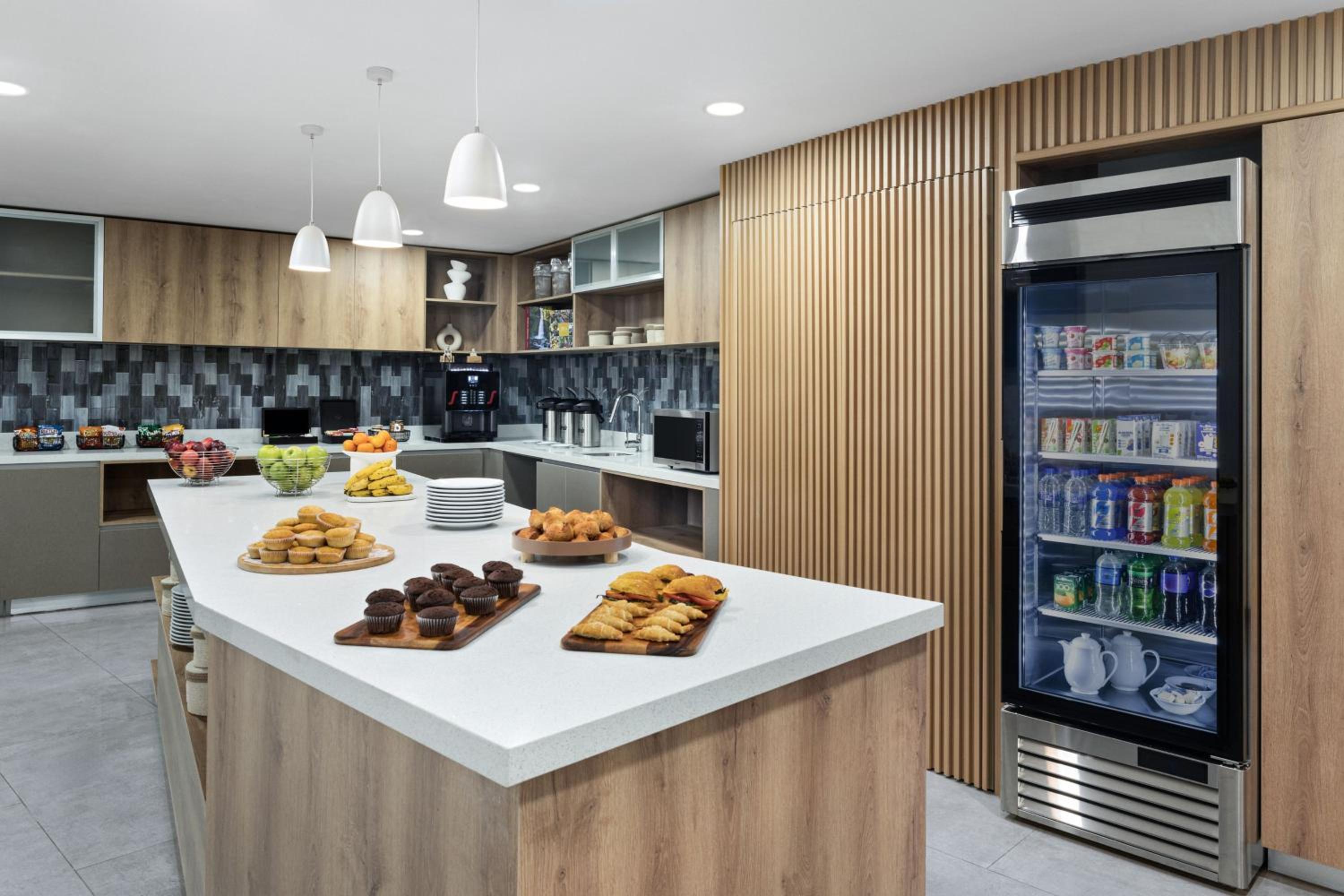 Delta Hotels by Marriott San Jose Aurola - Property Image 11