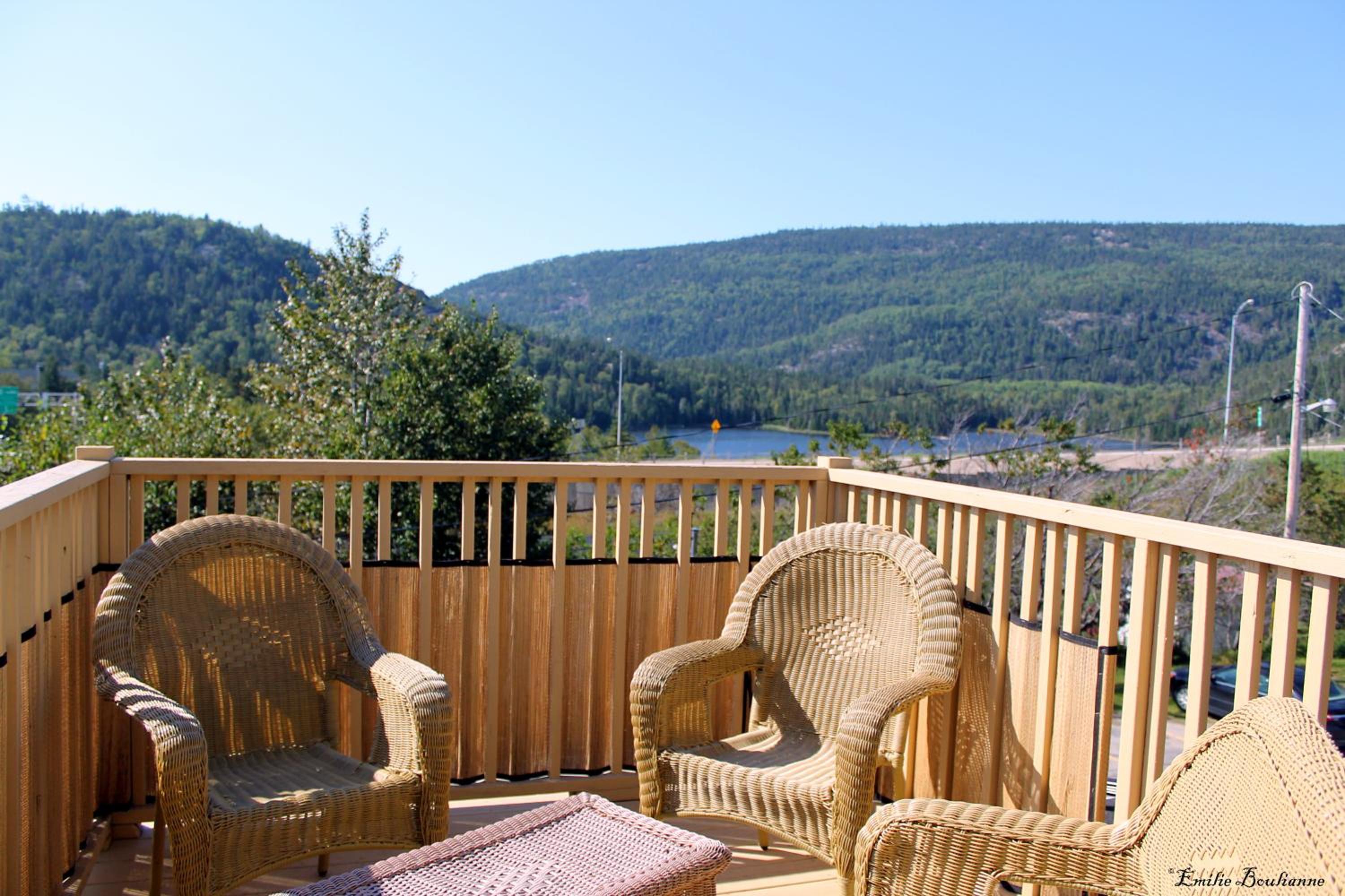 balcony