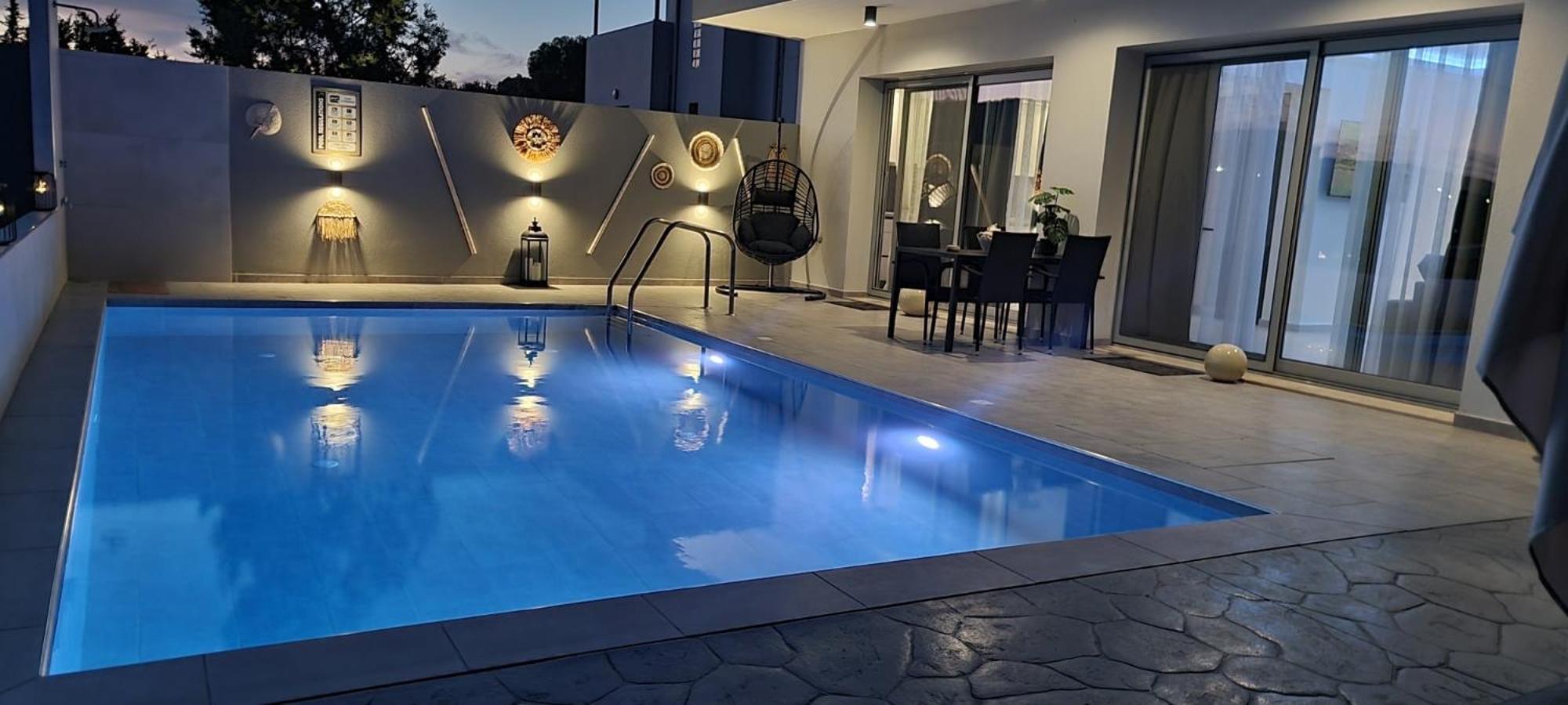 M&B Luxury Villa view 4