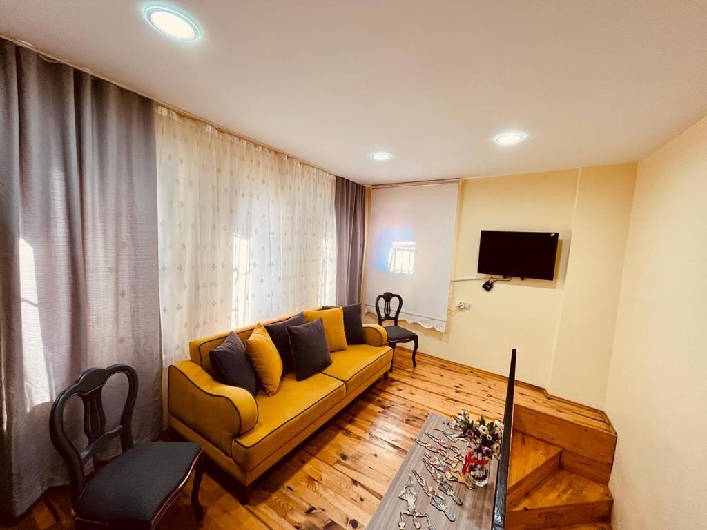 Dublex flat in taksim