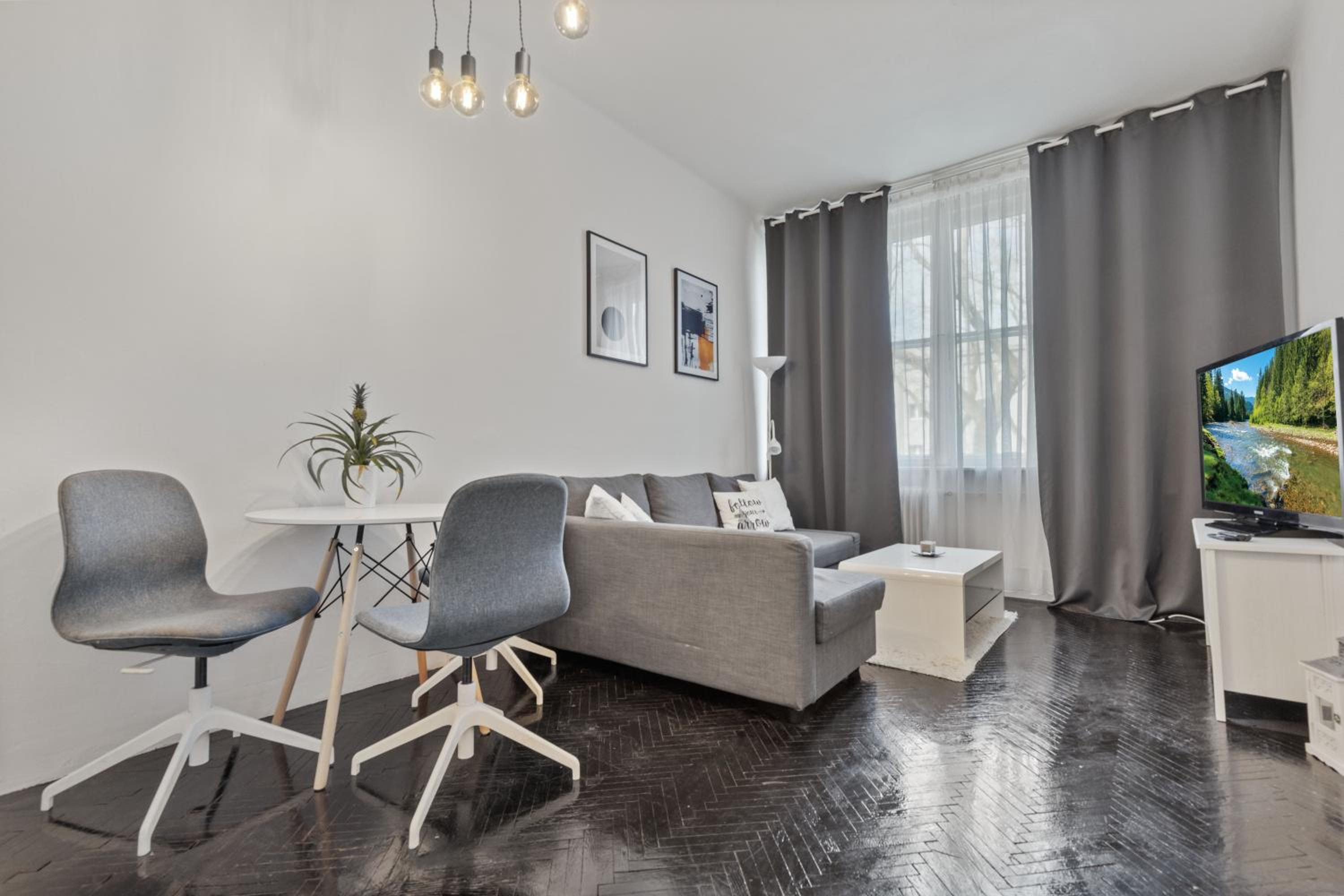 Central Home Retreat