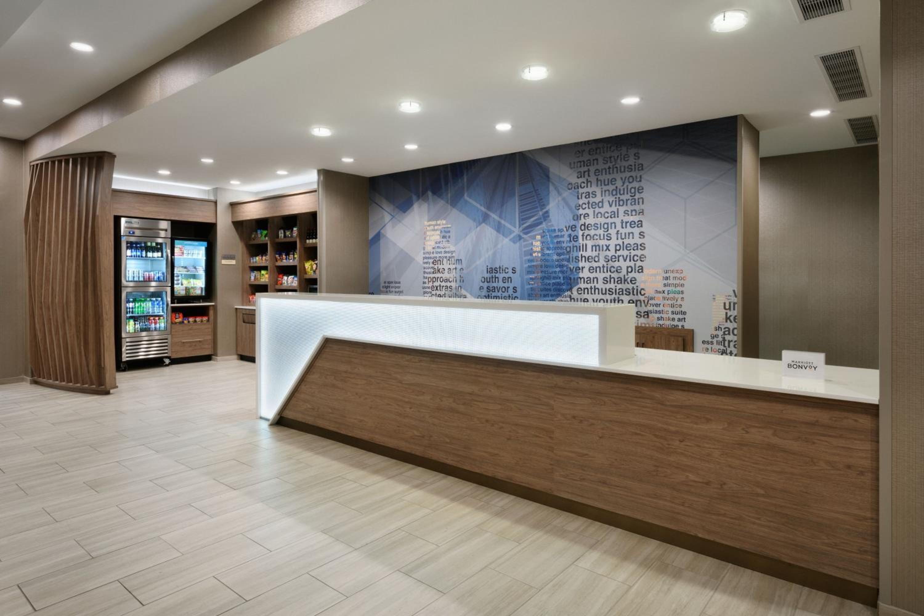 SpringHill Suites by Marriott Dothan view 2