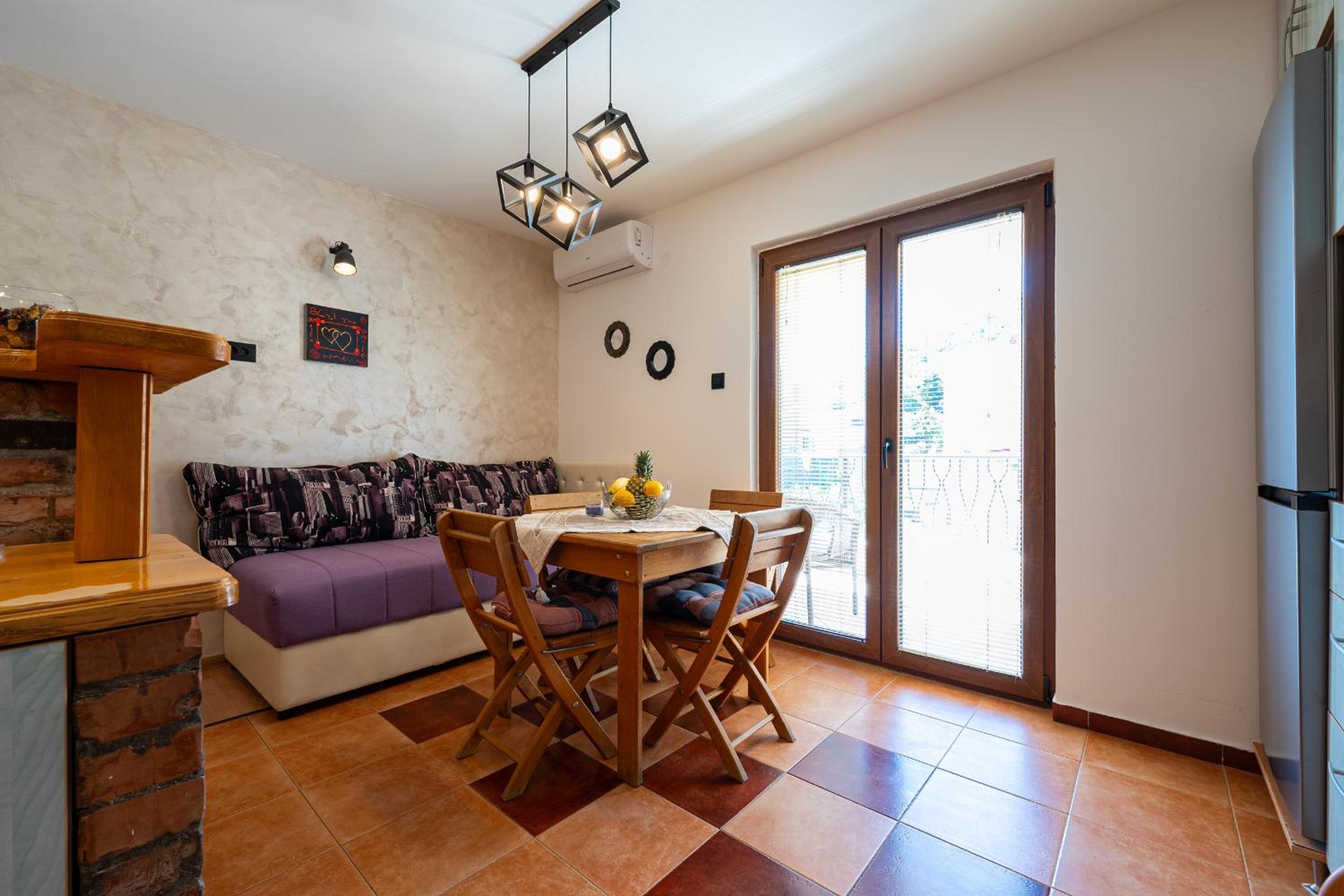 Buba Apartments