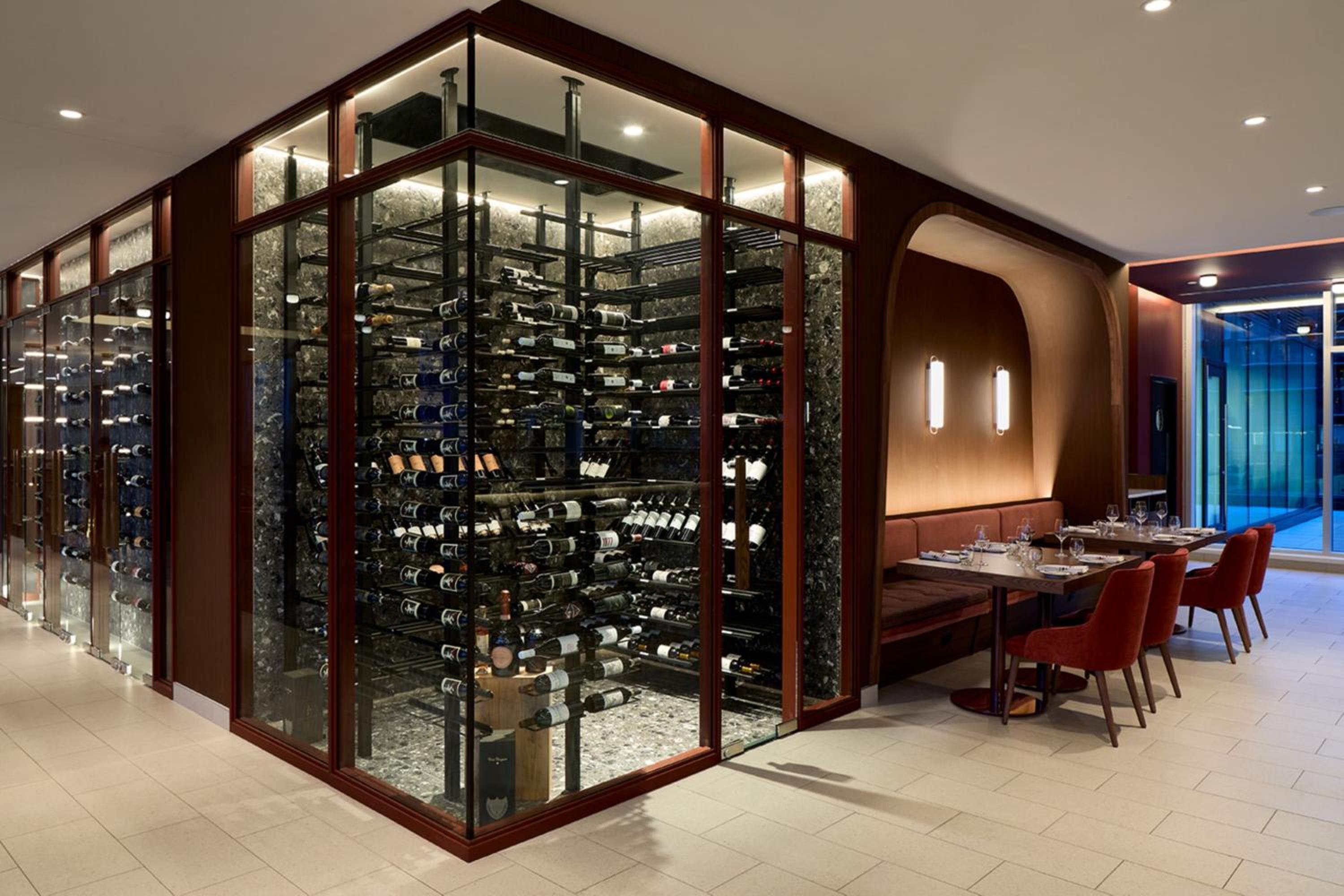 Montreal Vacations - Courtyard by Marriott Montreal Laval - Property Image 3