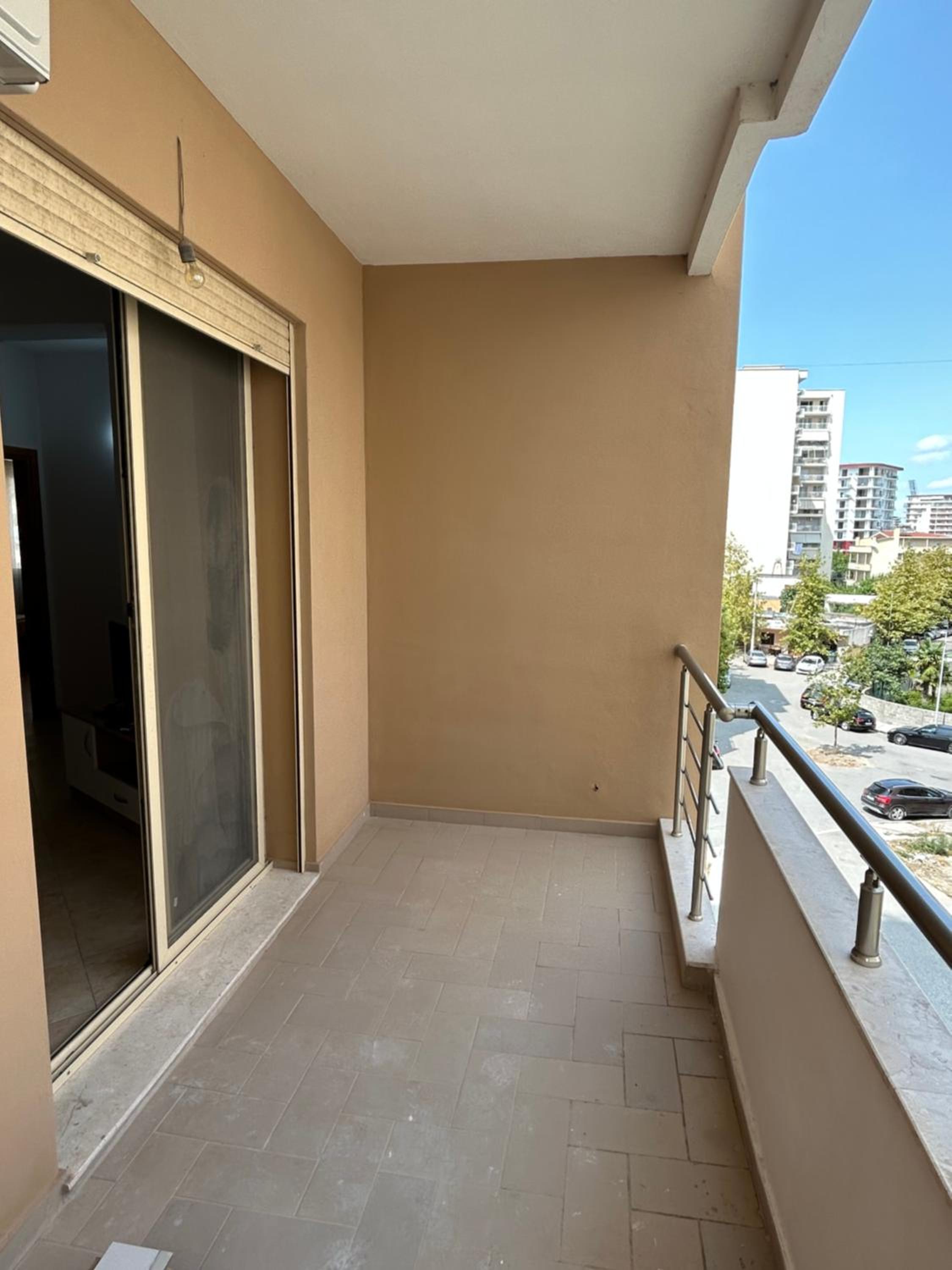 Xenia Apartment