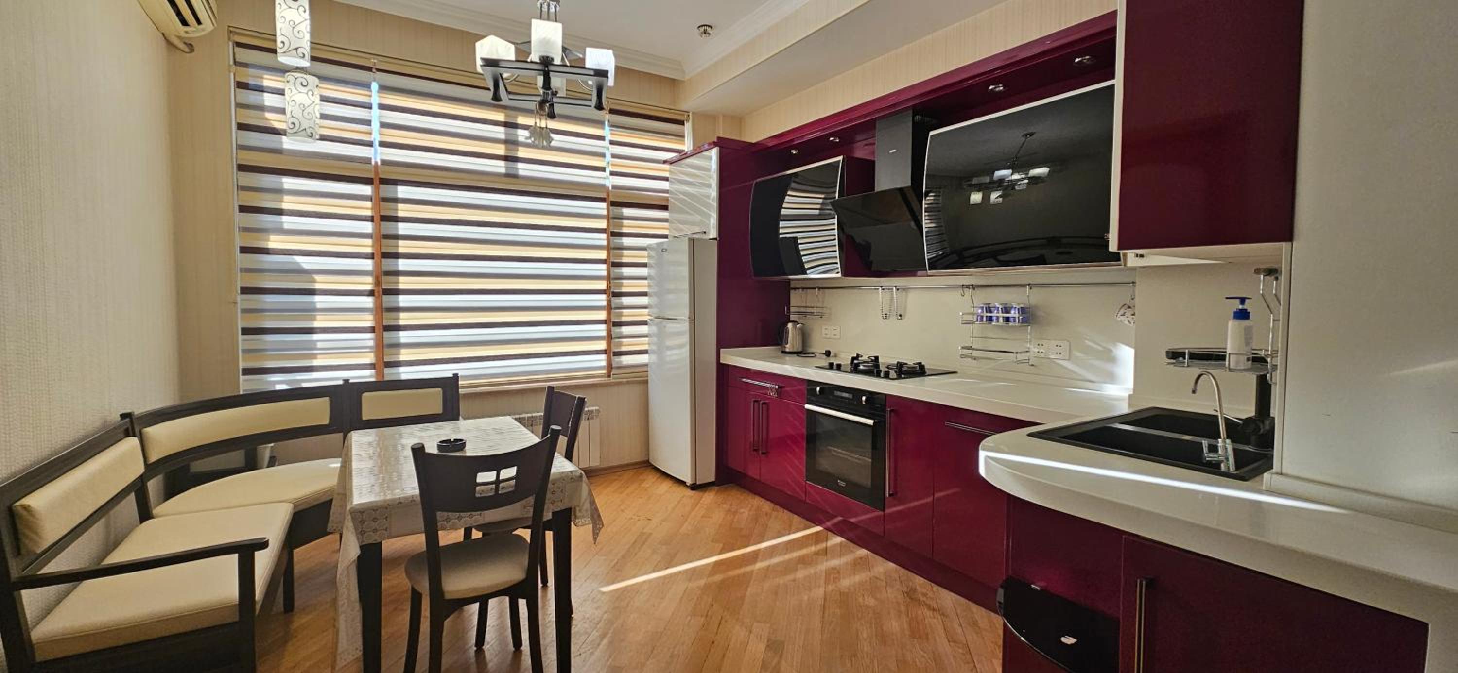 Apartment near seaside