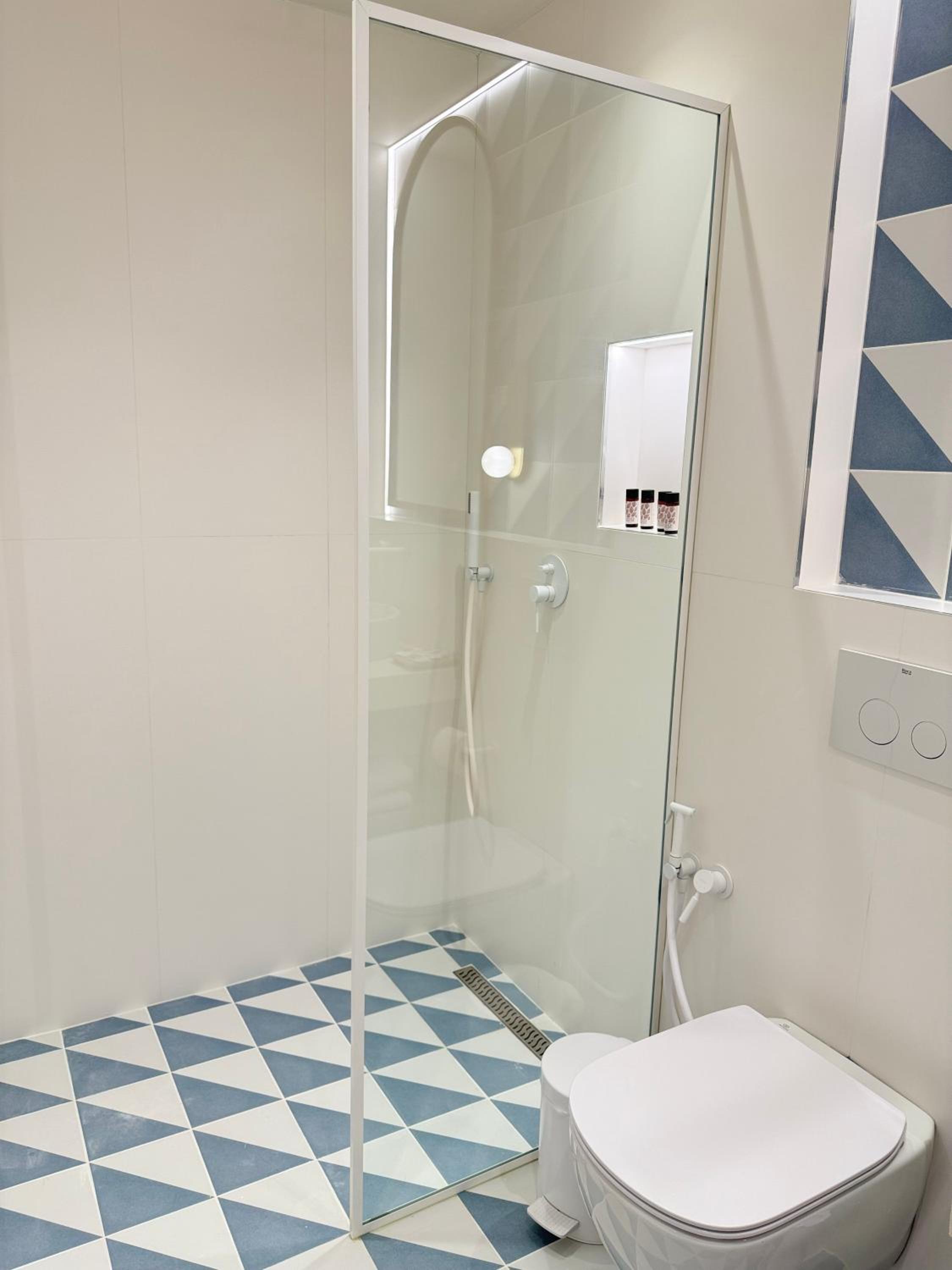 Elpis Guest House