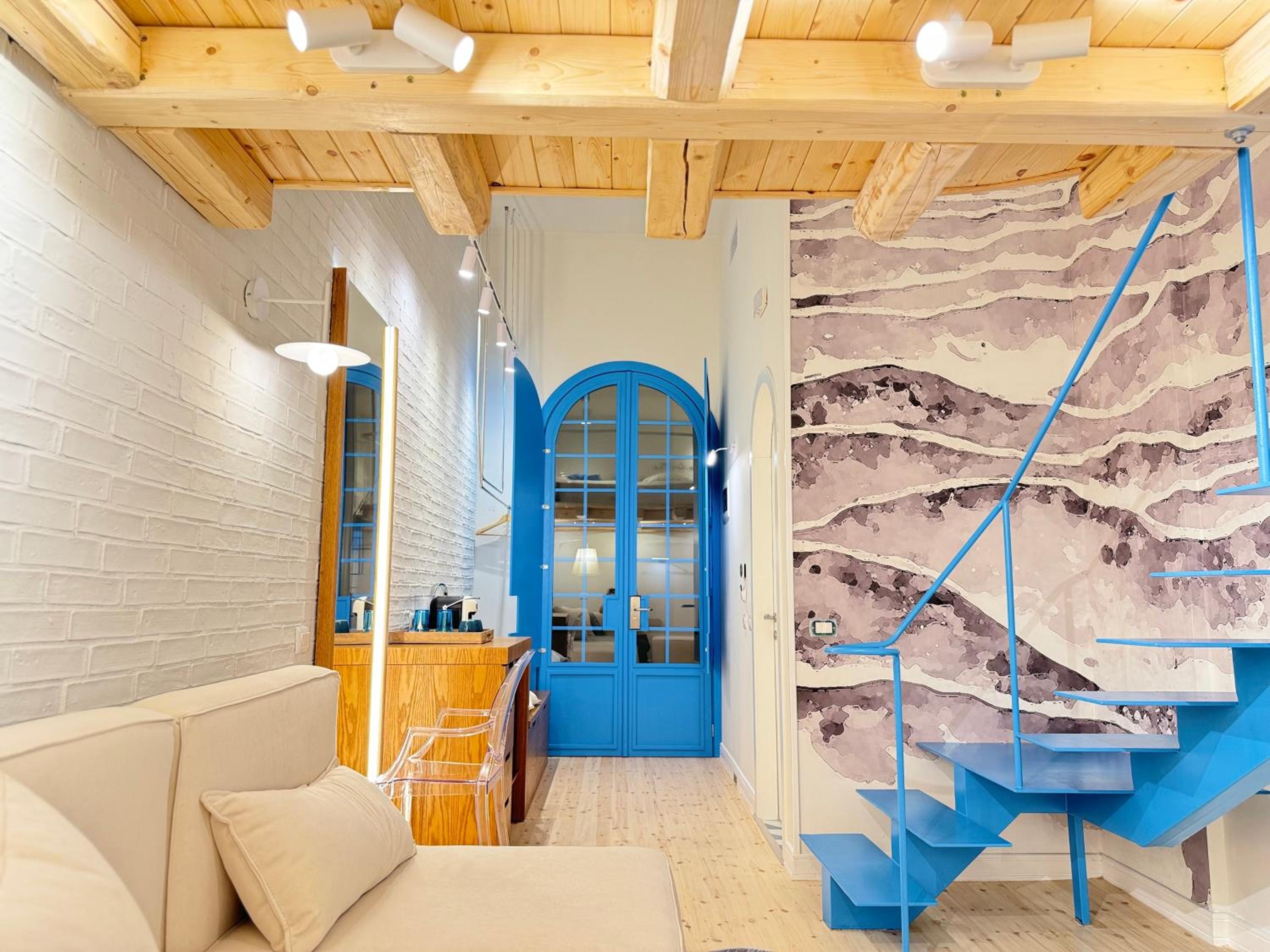 Elpis Guest House