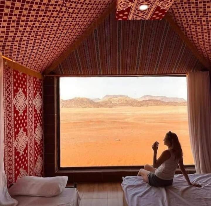 Moon City Luxury Tent view 3