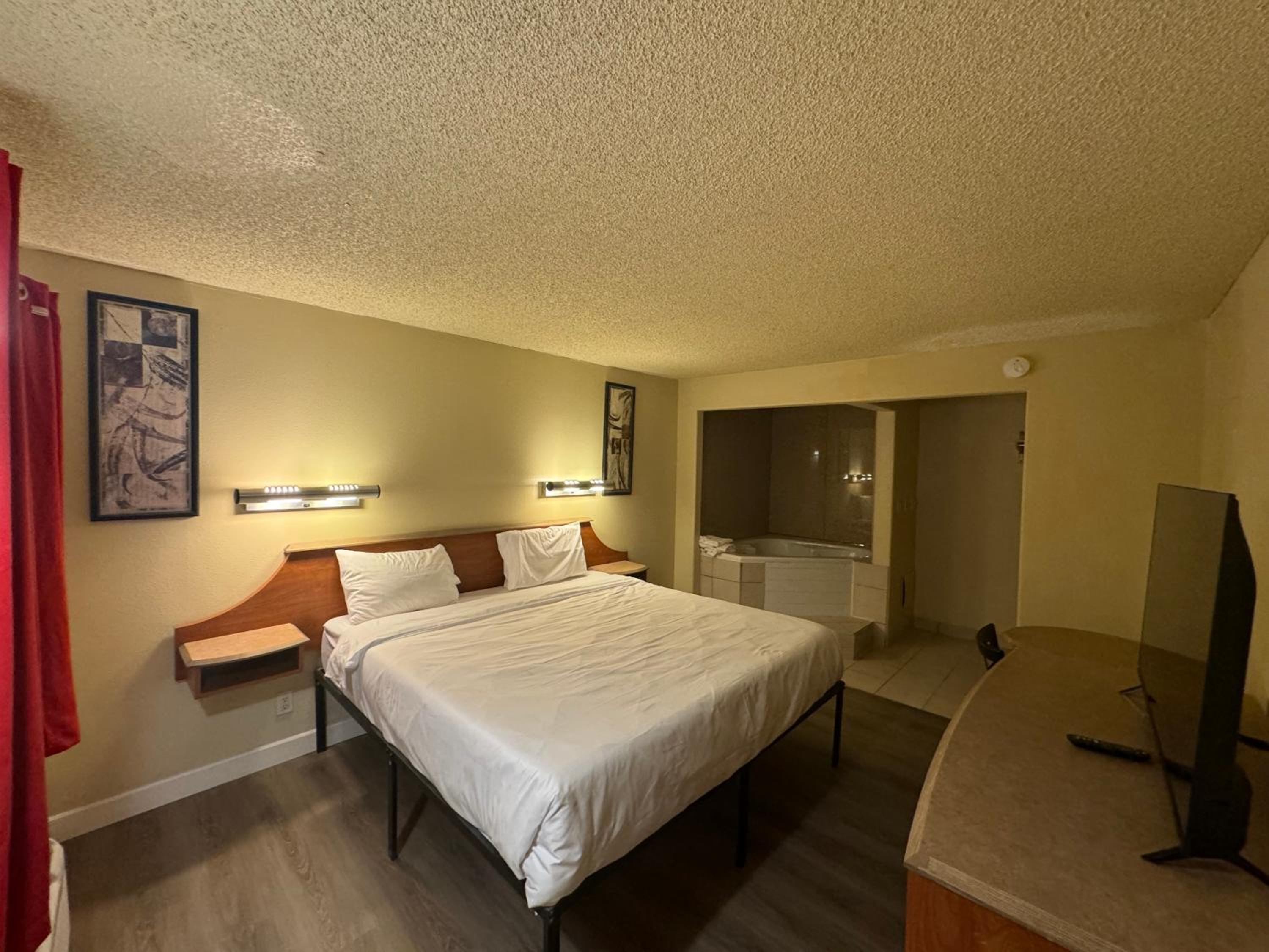 Casa Grande Vacations - Happy Smart Inn I-10 Eloy and Casa Grande - Property Image 2