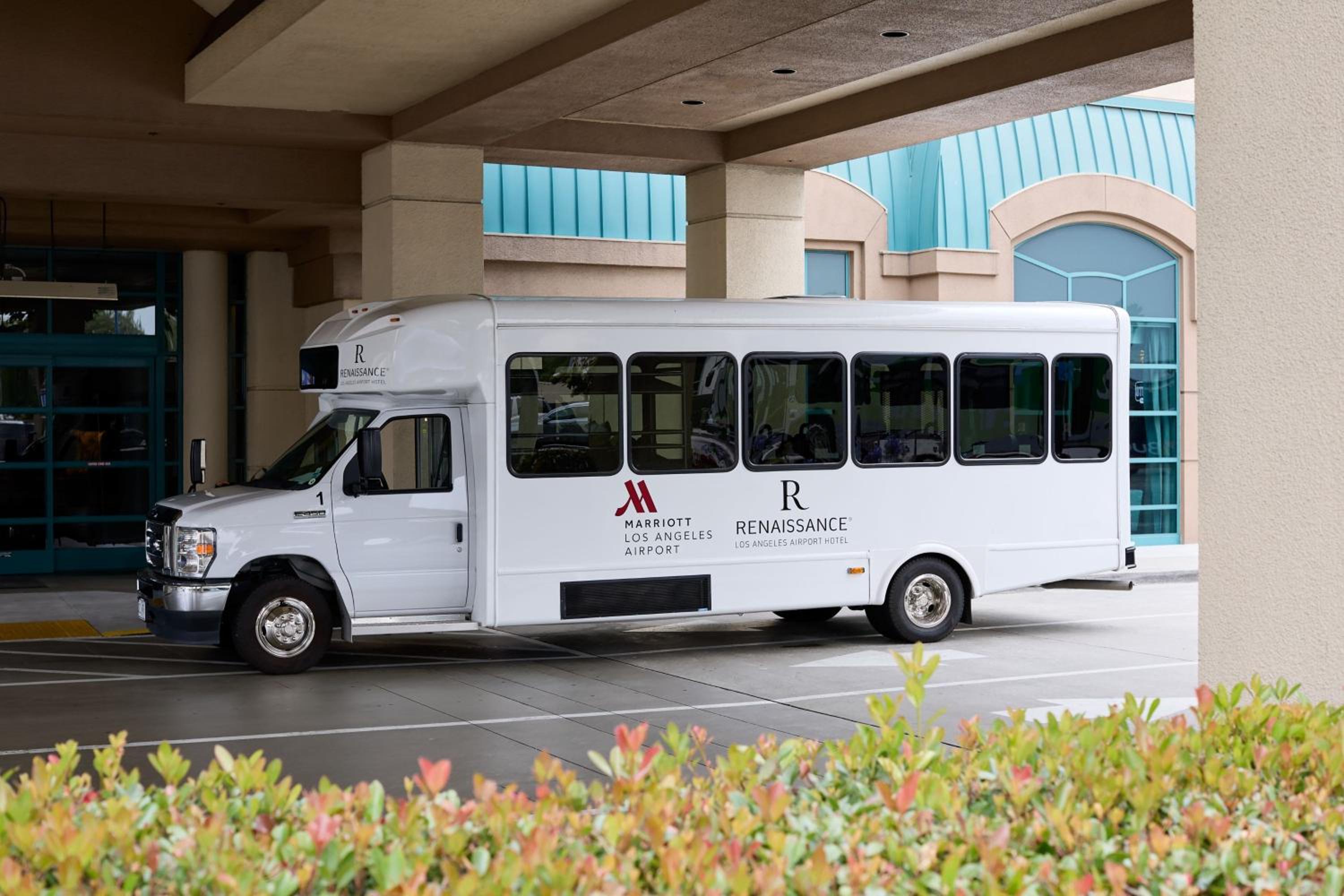 Renaissance Los Angeles Airport Hotel 2