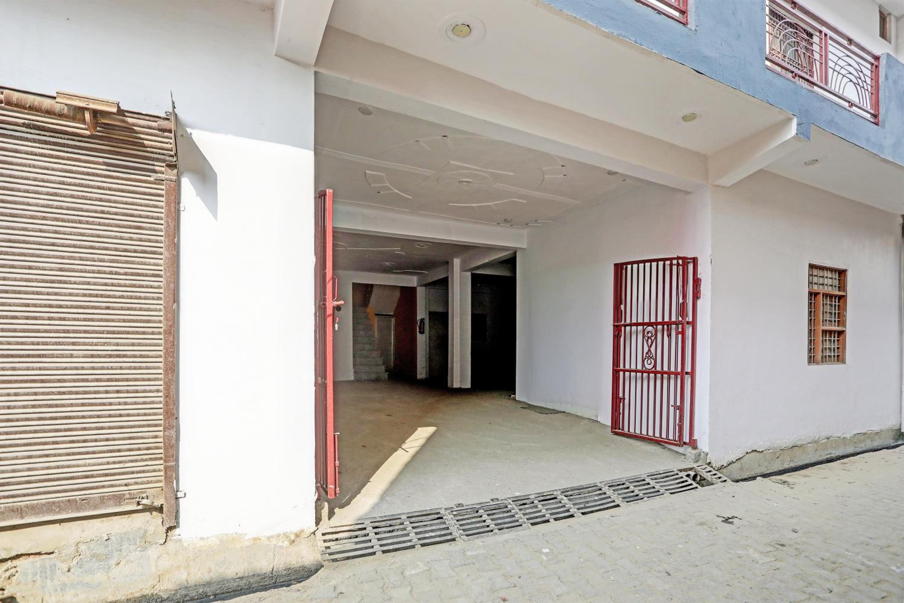 Hotel O Moon Star Residency view 4
