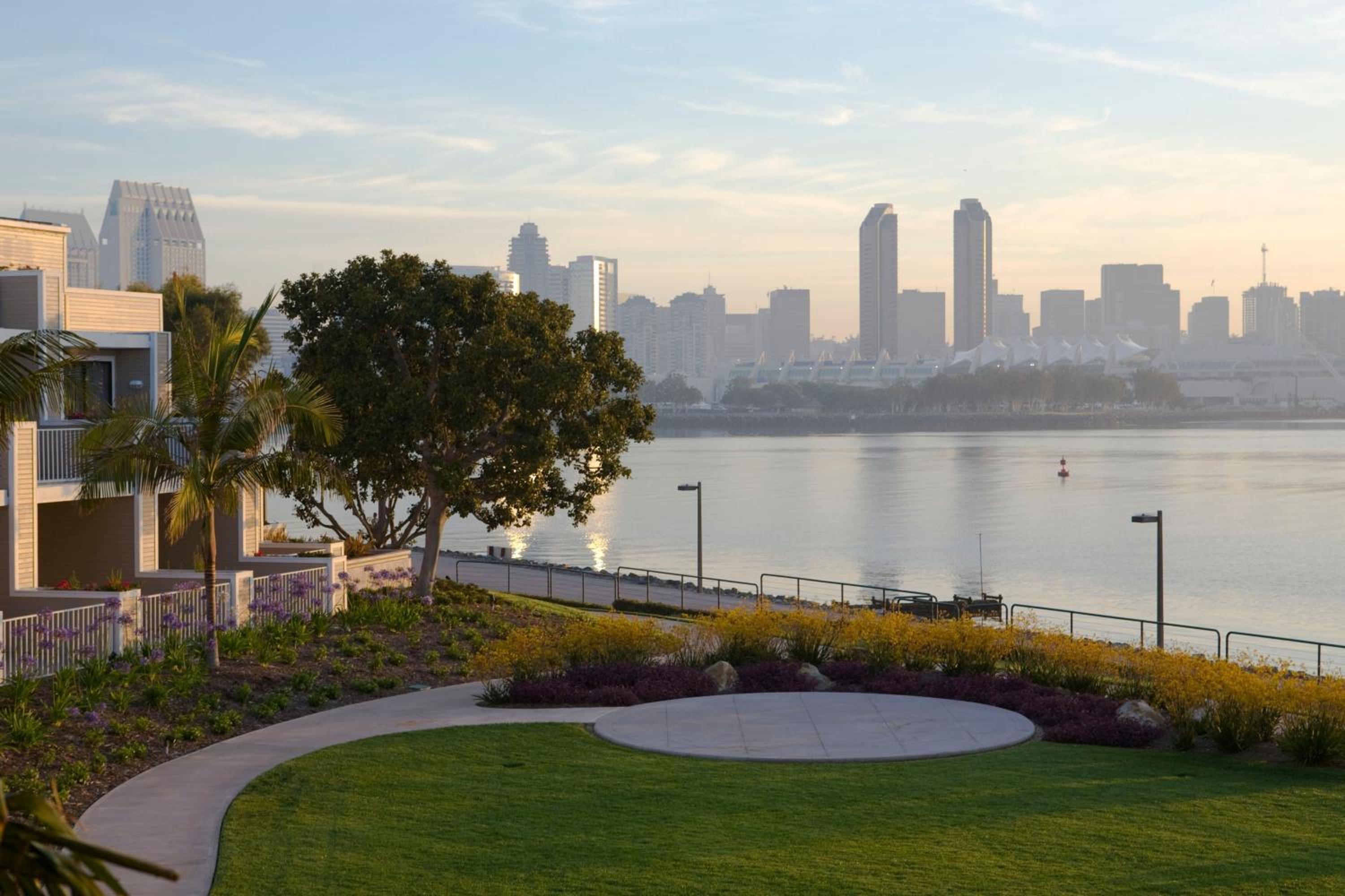 Coronado Island Marriott Resort & Spa - Image 5