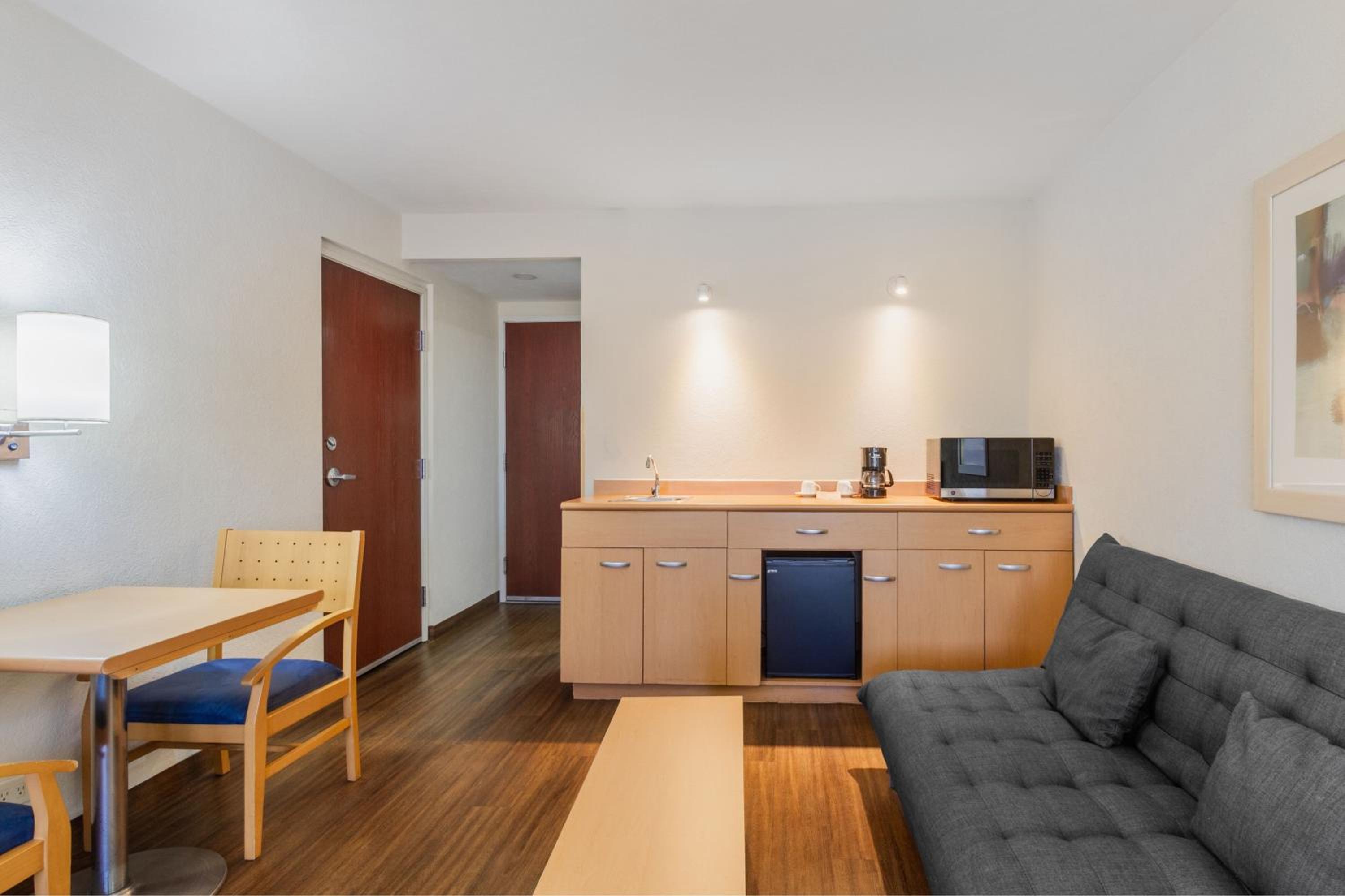 Tuxtla Gutierrez Vacations - City Express by Marriott Tuxtla Gutierrez - Property Image 4