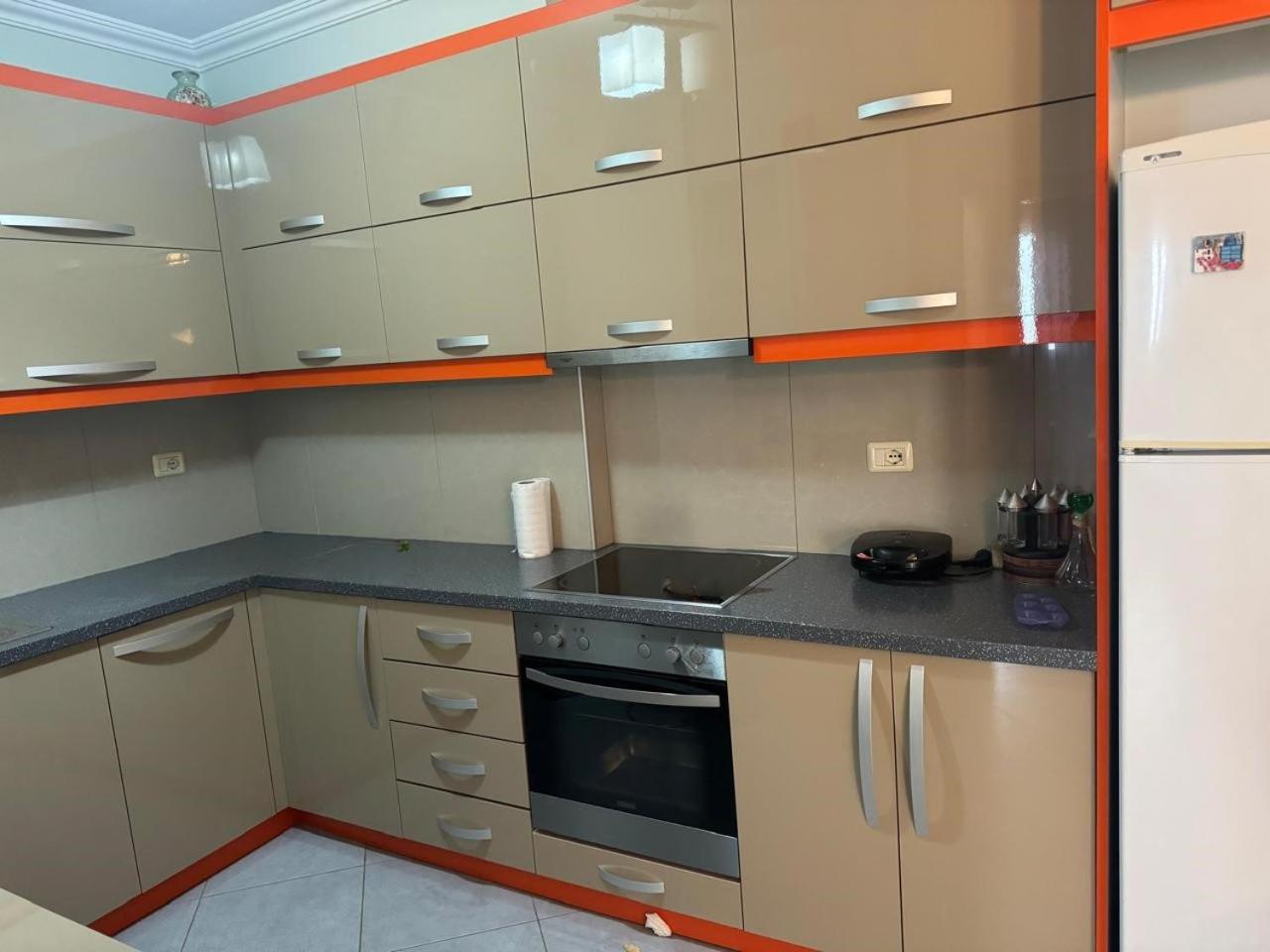Gloal Sea View Apartment
