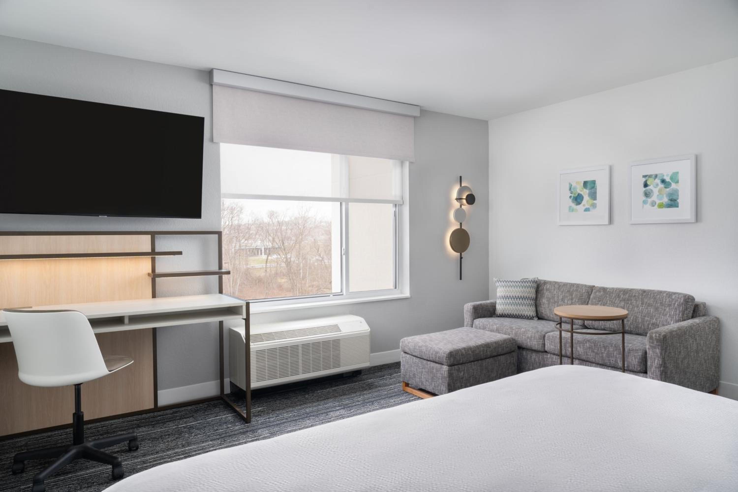 TownePlace Suites by Marriott New Philadelphia - Property Image 32