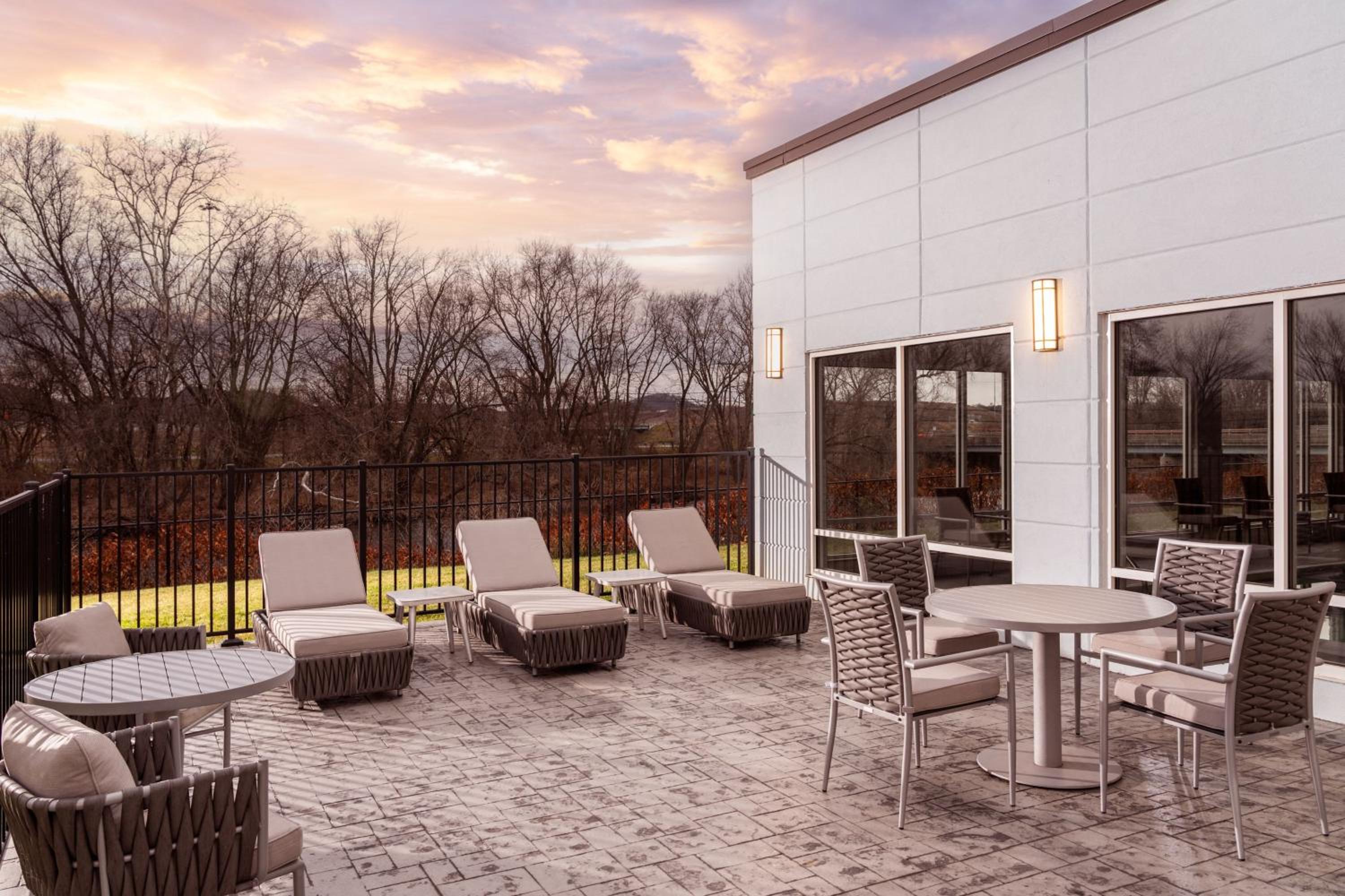 TownePlace Suites by Marriott New Philadelphia - Property Image 20