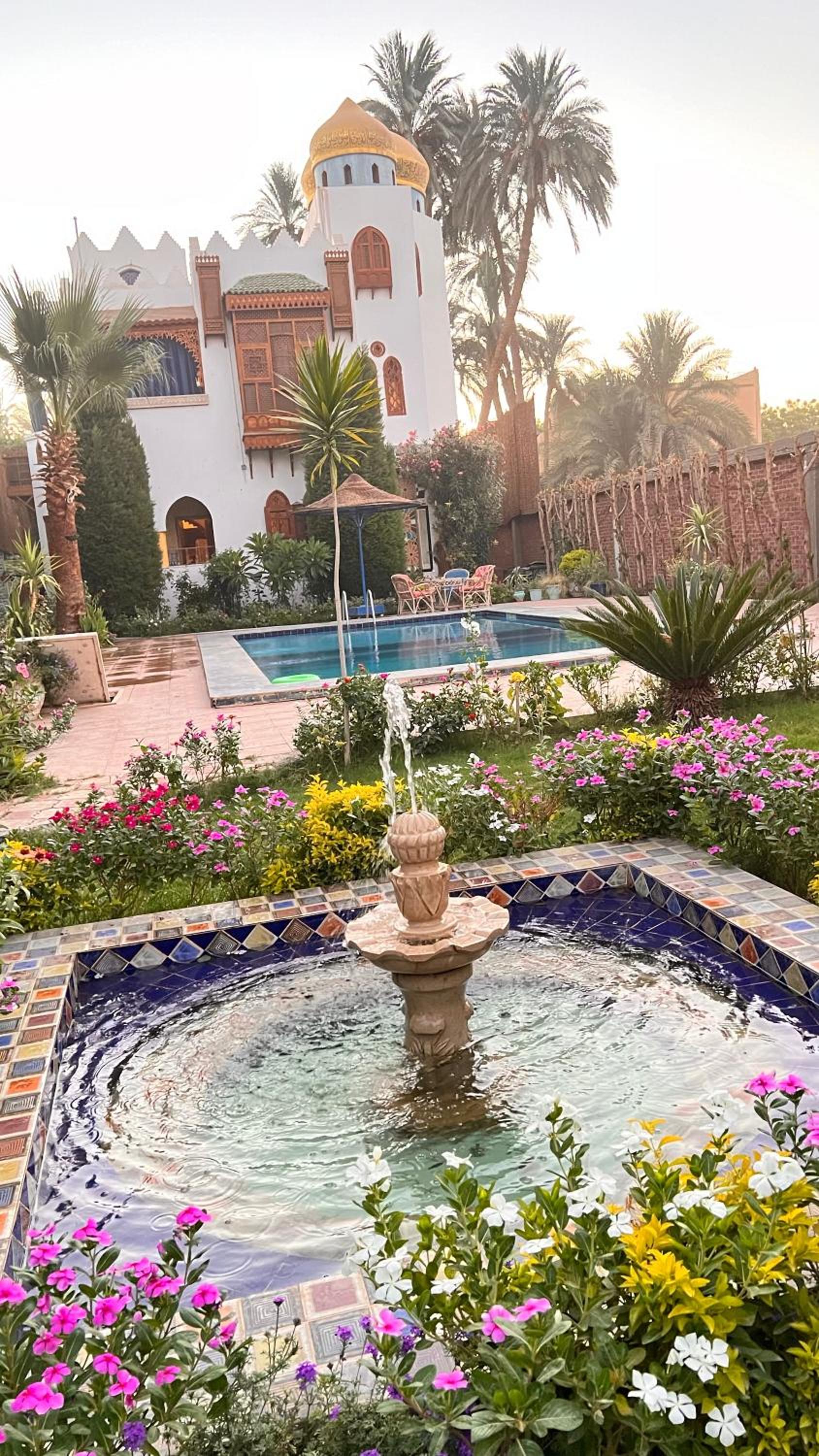 Villa Barba Luxor