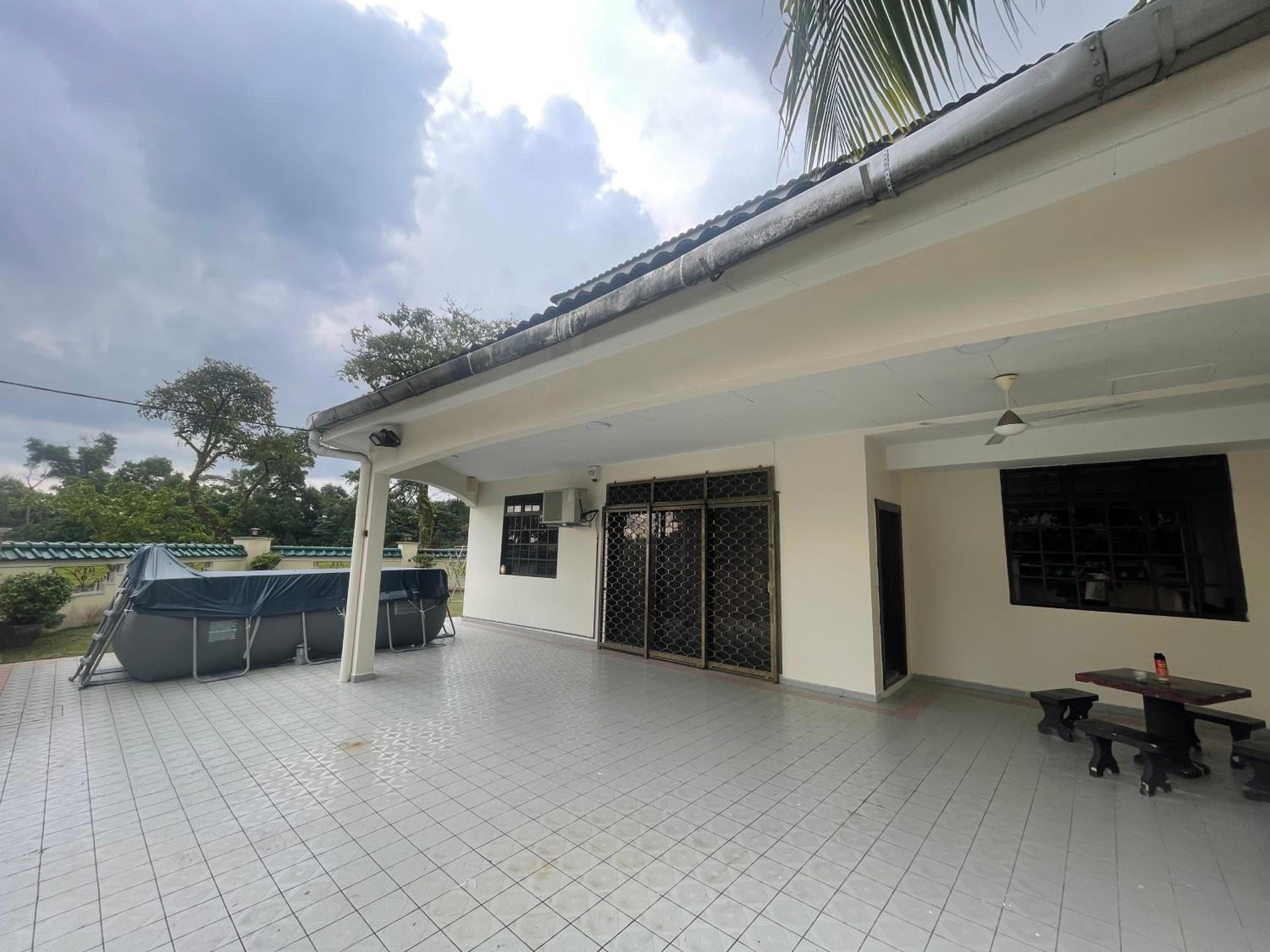 Villa near Adda Heights Yi Jia Restaurant with KTV Mini Theatre n Pool Table