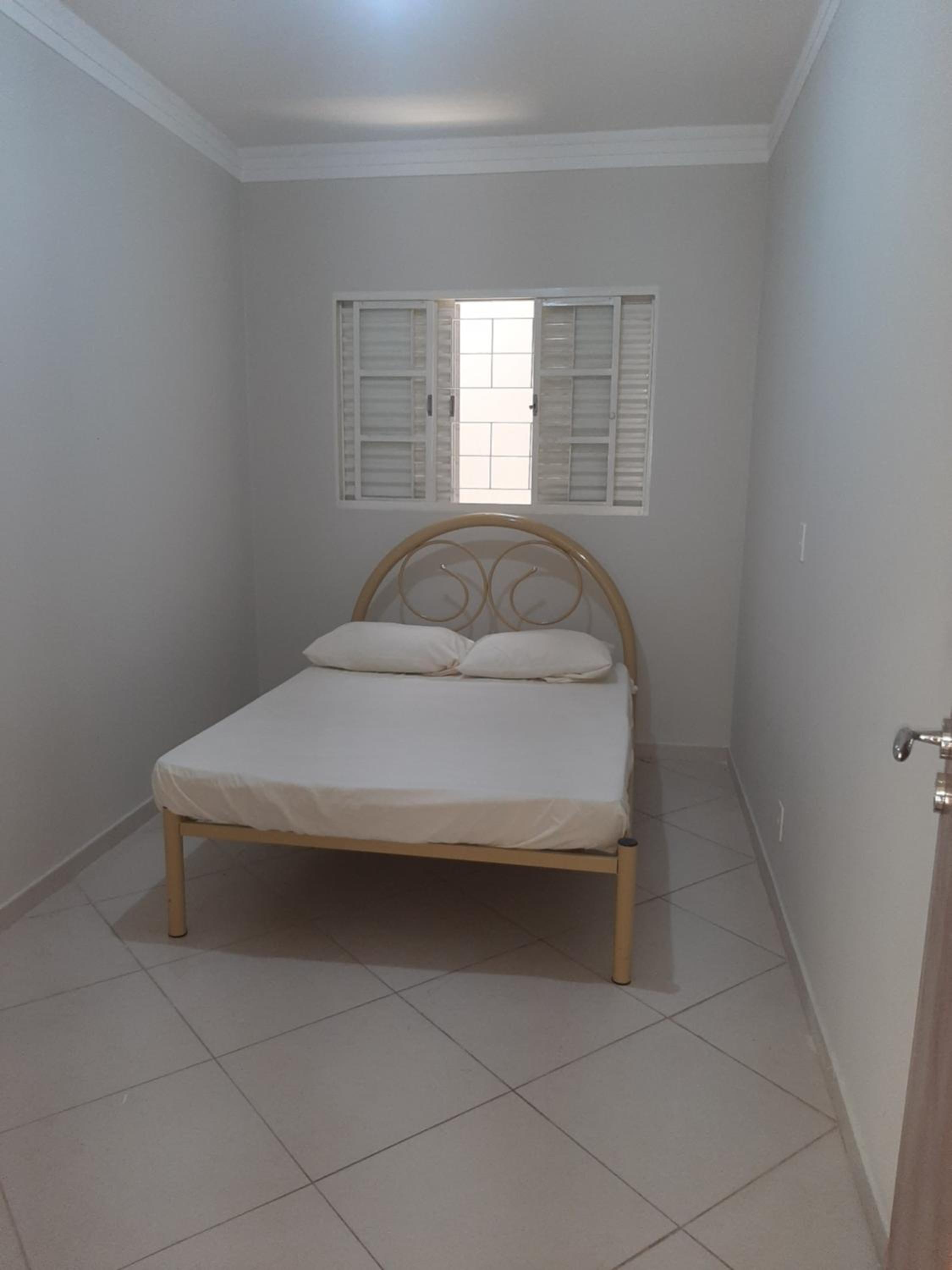 casa bem localizada no parati