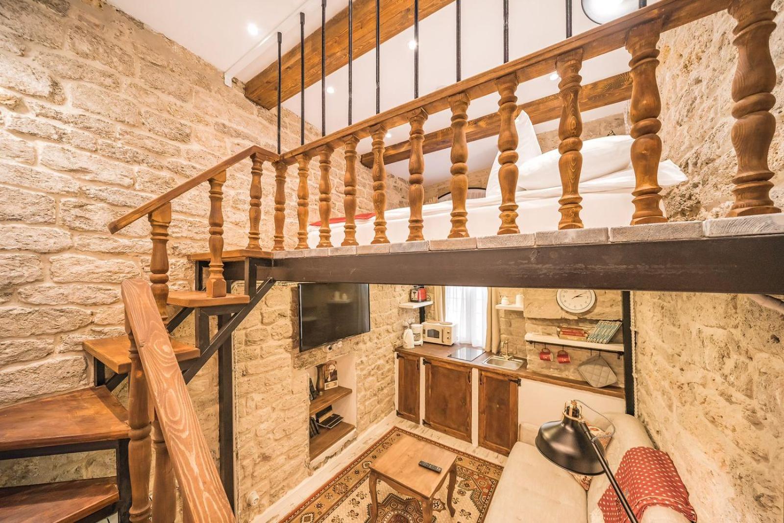 Rest Studios Baku