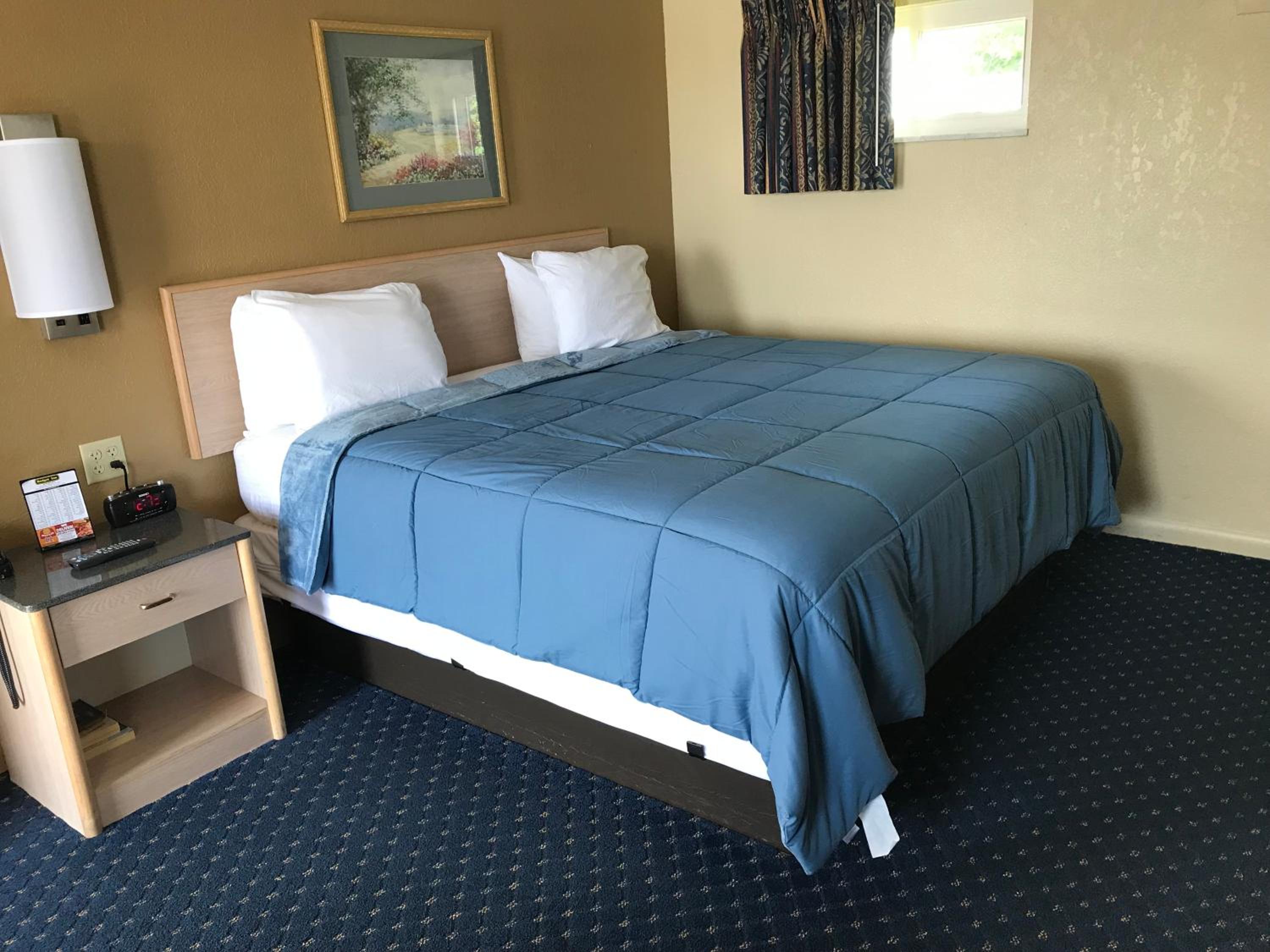 The Perrysburg Budget Inn