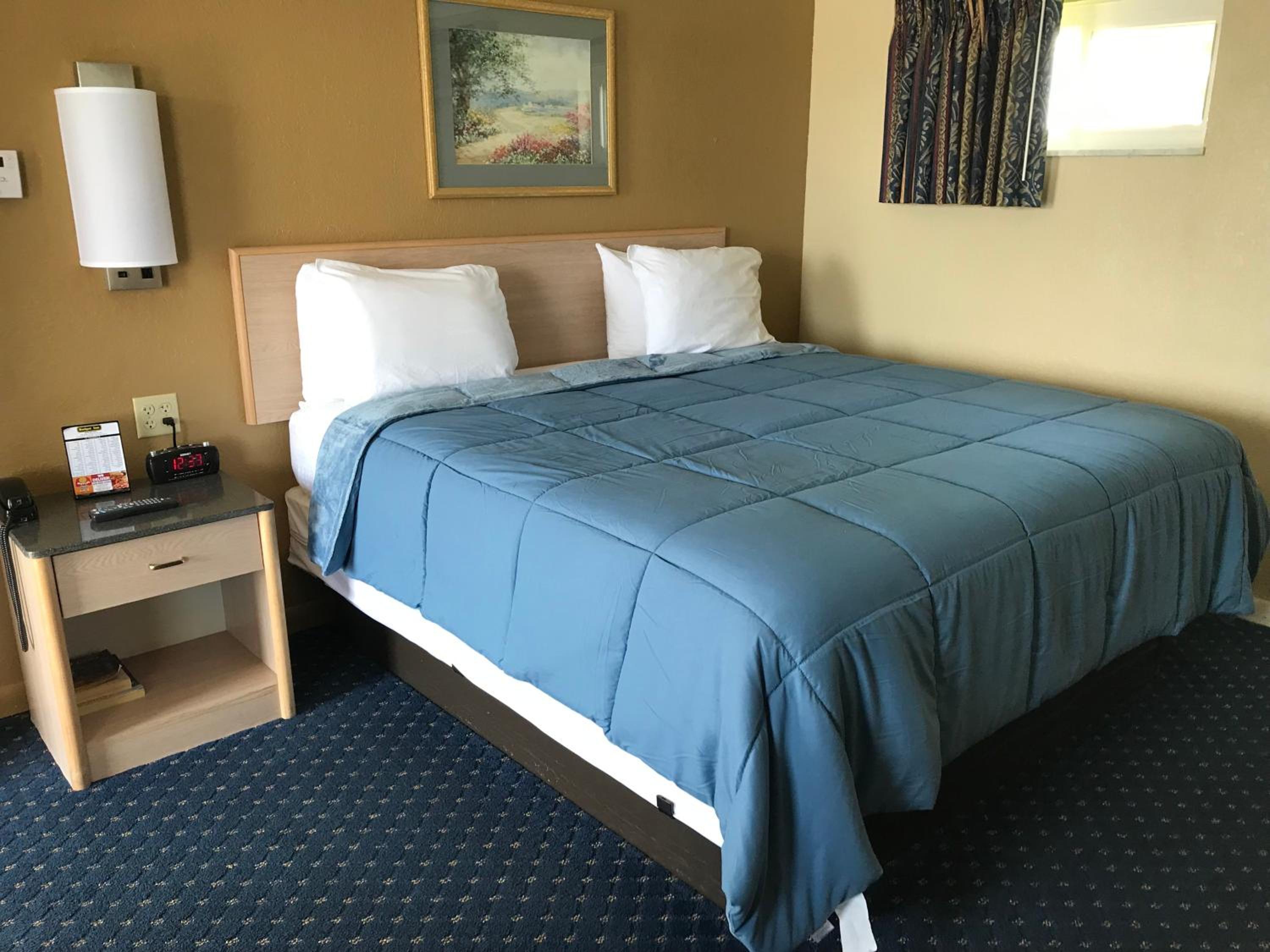 The Perrysburg Budget Inn