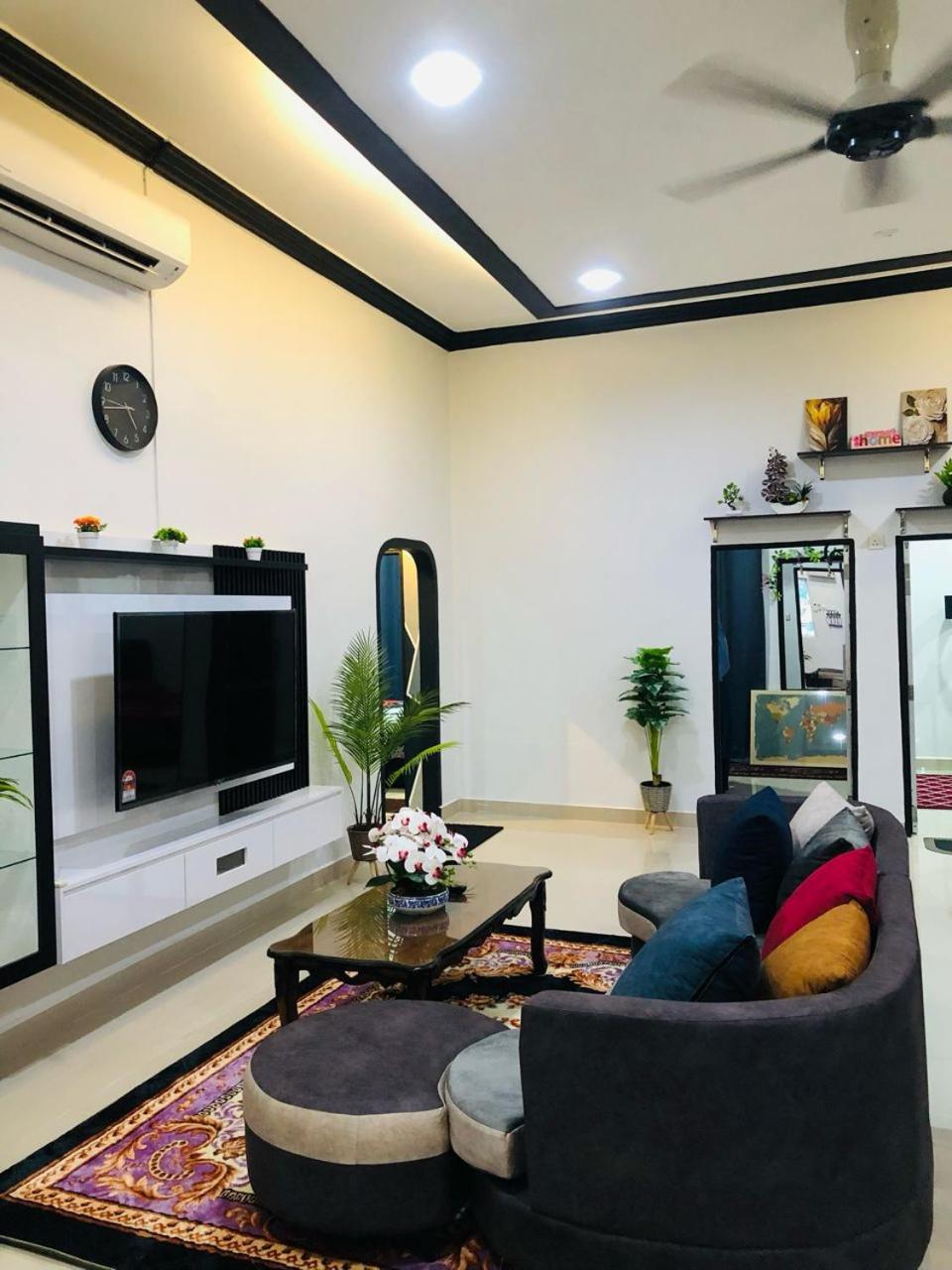 Merang Jetty Homestay