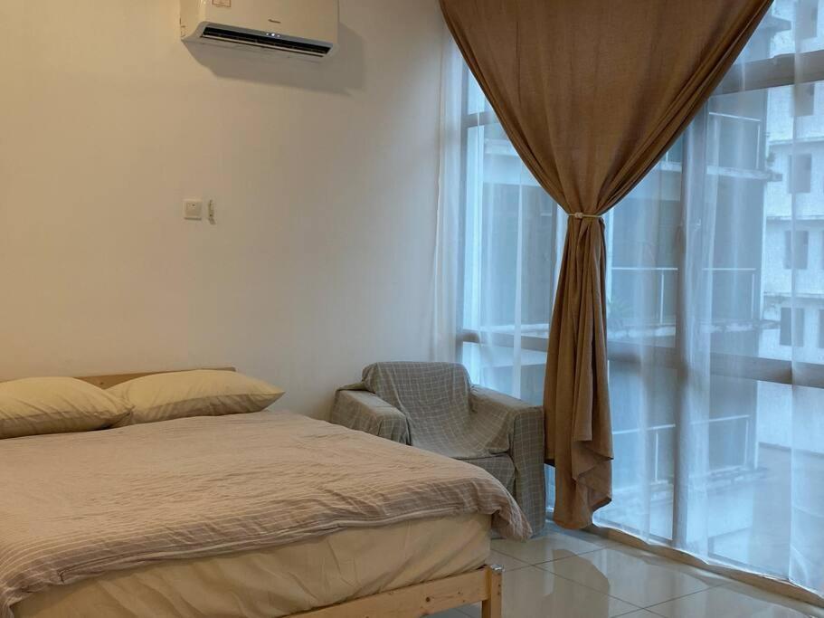 07# Japanese Scenery Suites - Mount Austin, JB
