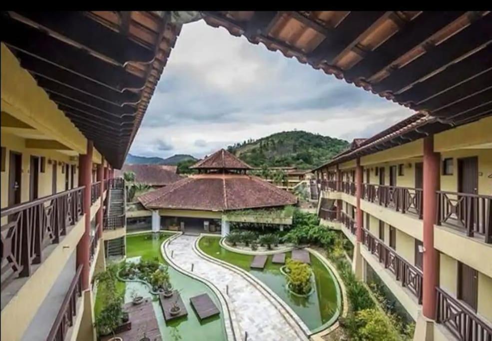 Lindo flat no Costabella resort