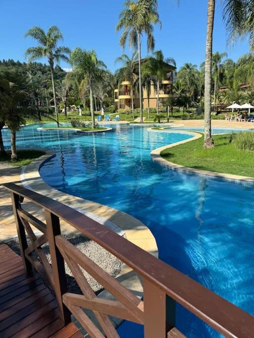 Lindo flat no Costabella resort