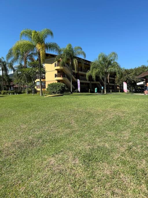 Lindo flat no Costabella resort
