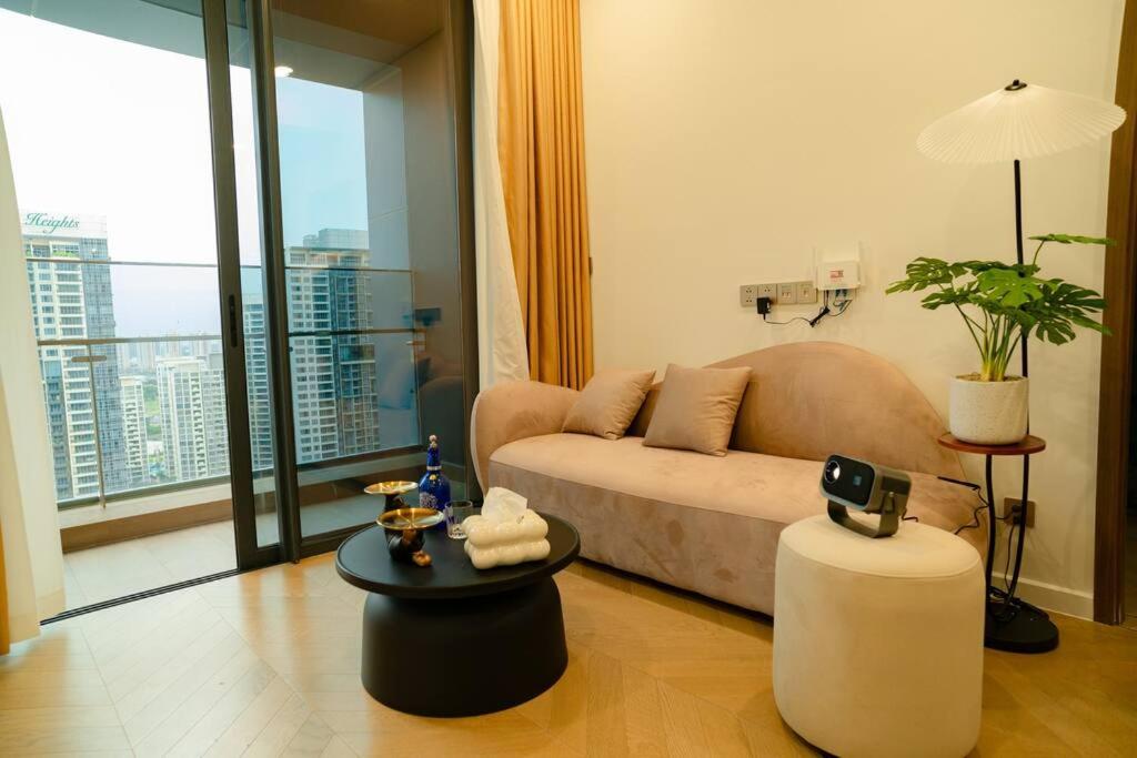 1 Bedroom City View Apartment