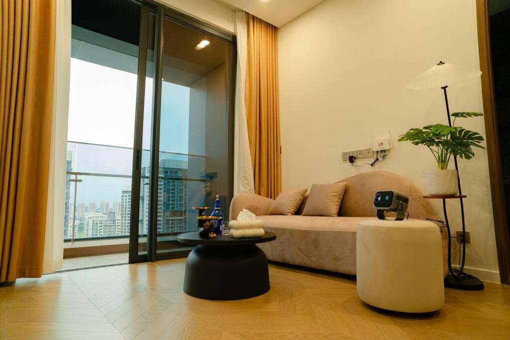 1 Bedroom City View Apartment