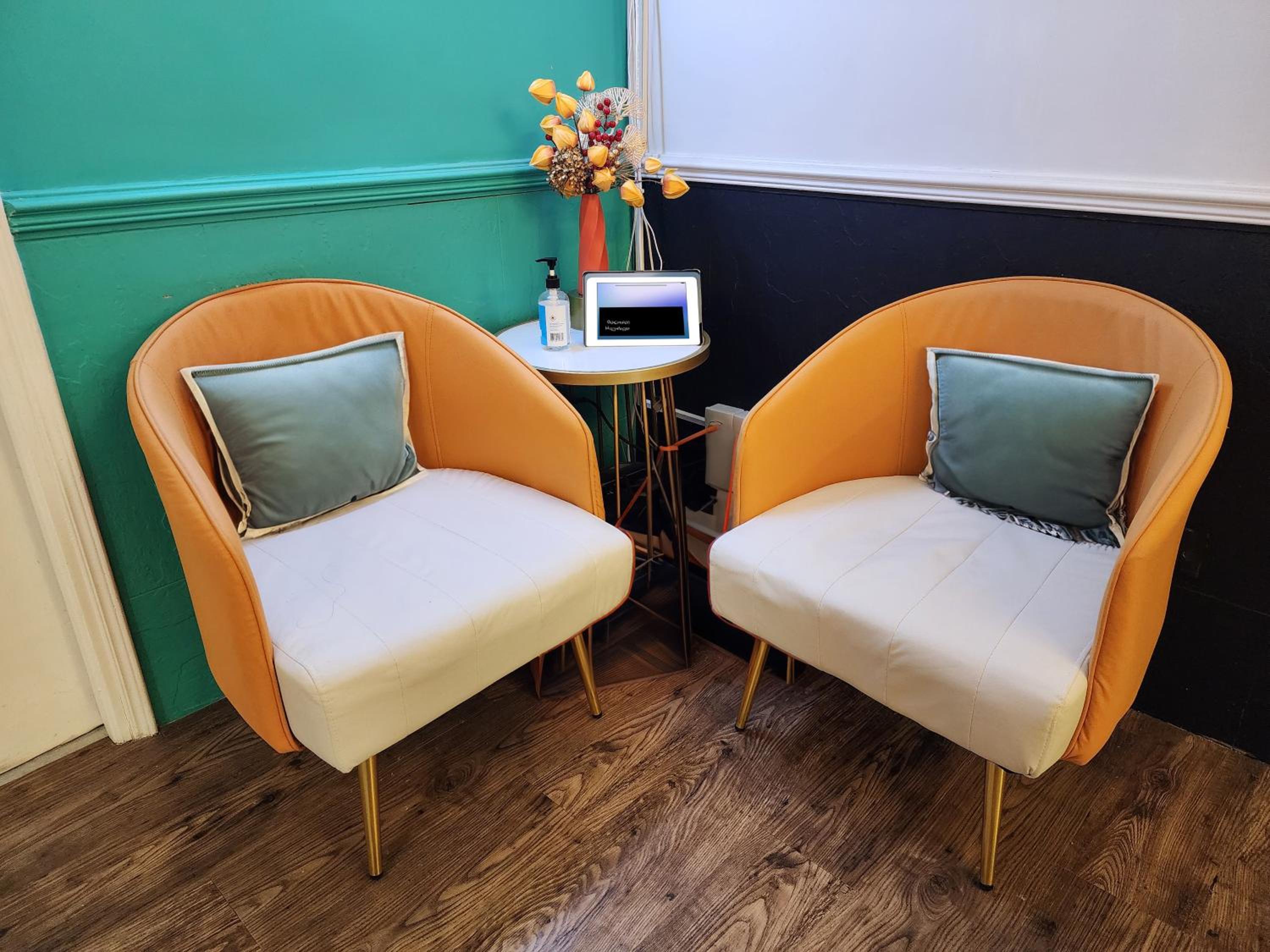 Pillows CoLiving