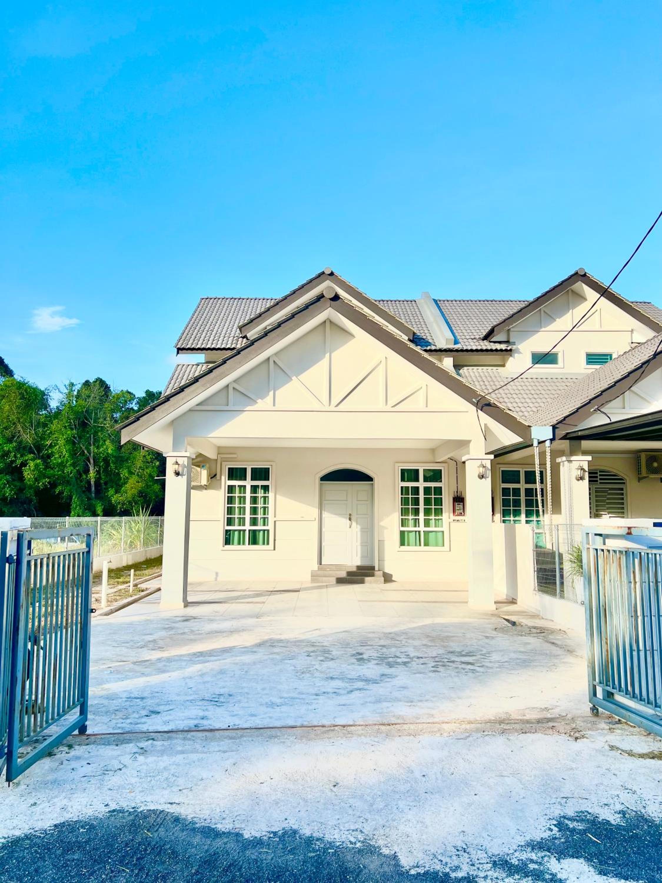 Tamu Timur Homestay