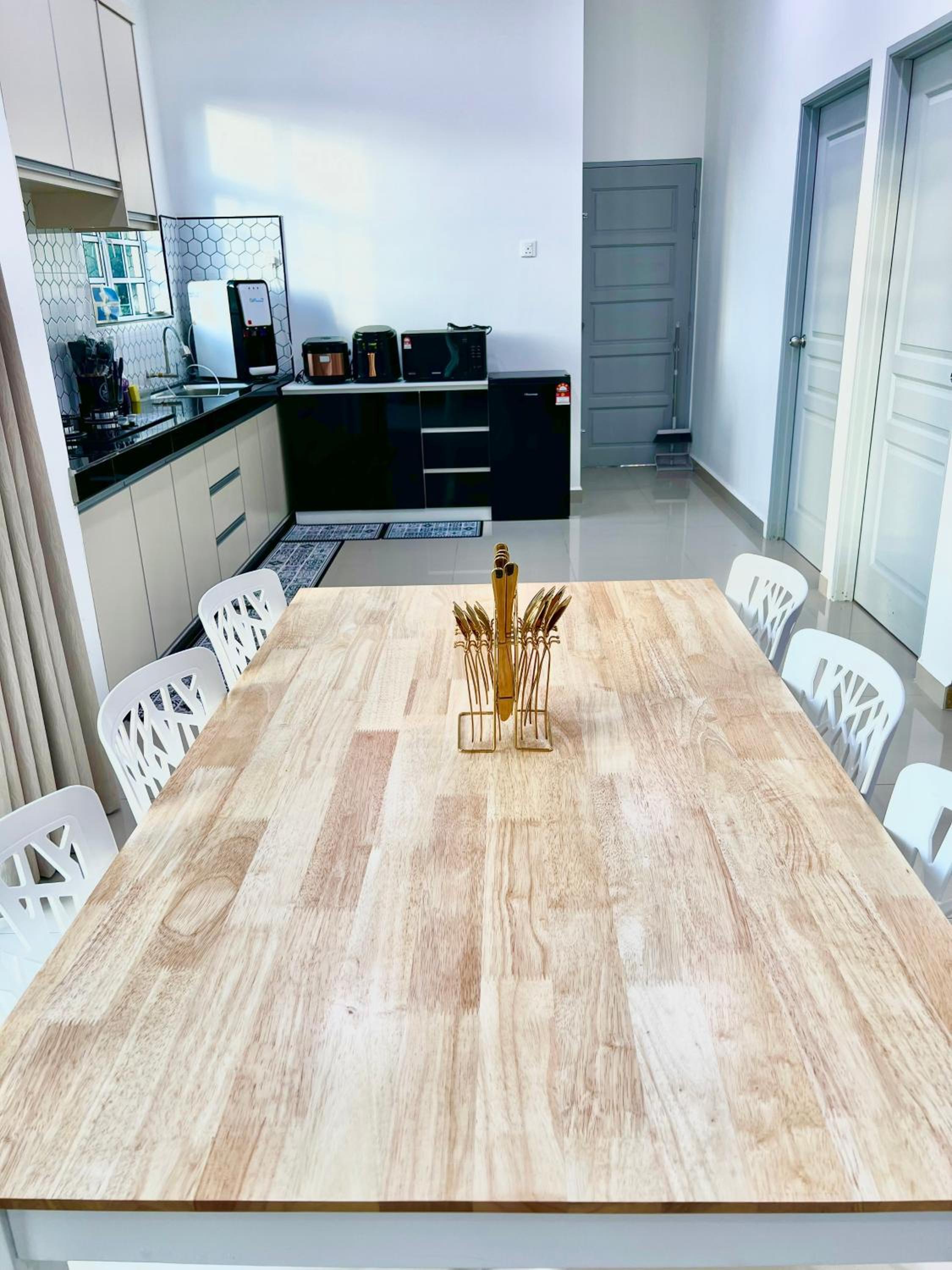 Tamu Timur Homestay