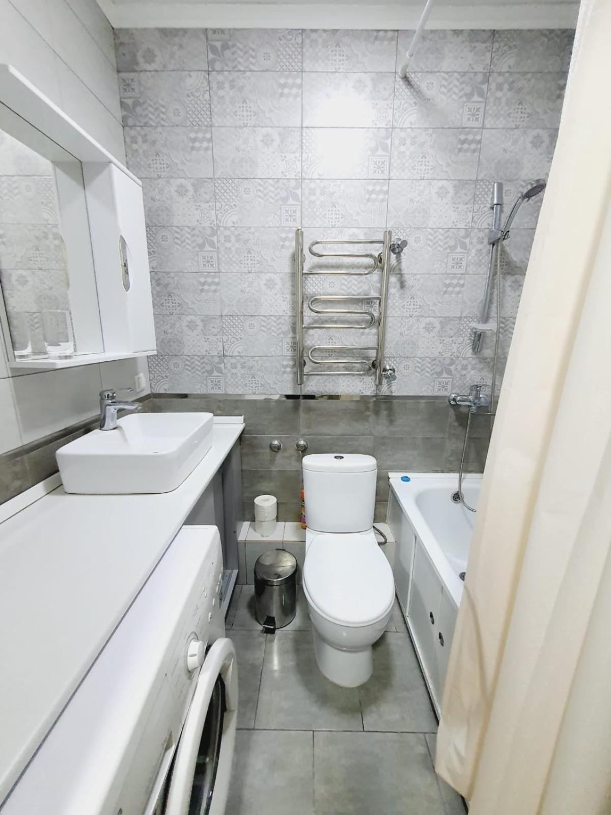 Youth home in the center view 5