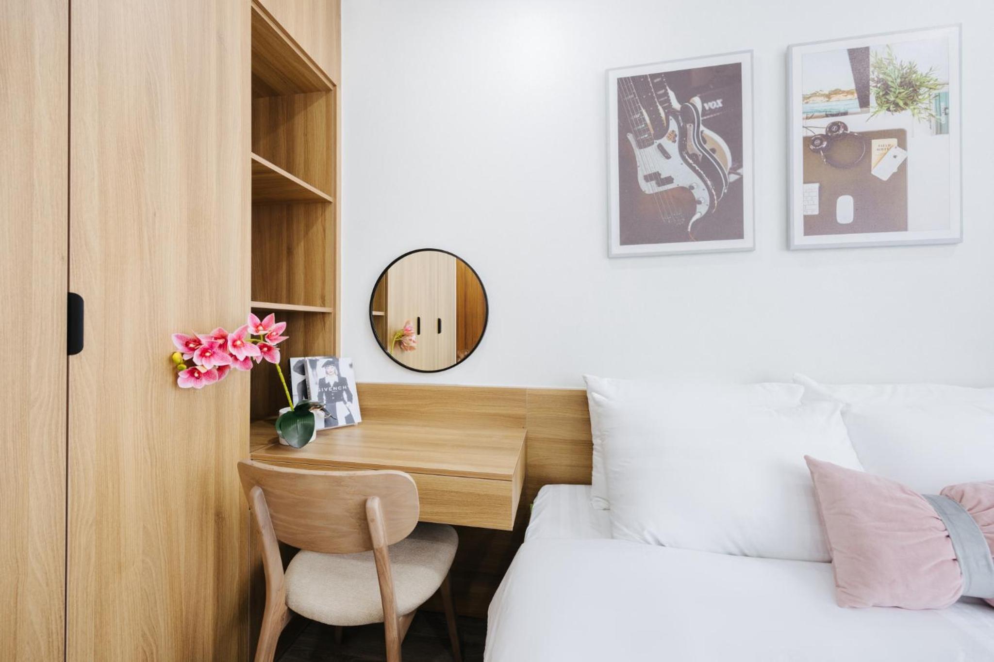 hotel room
