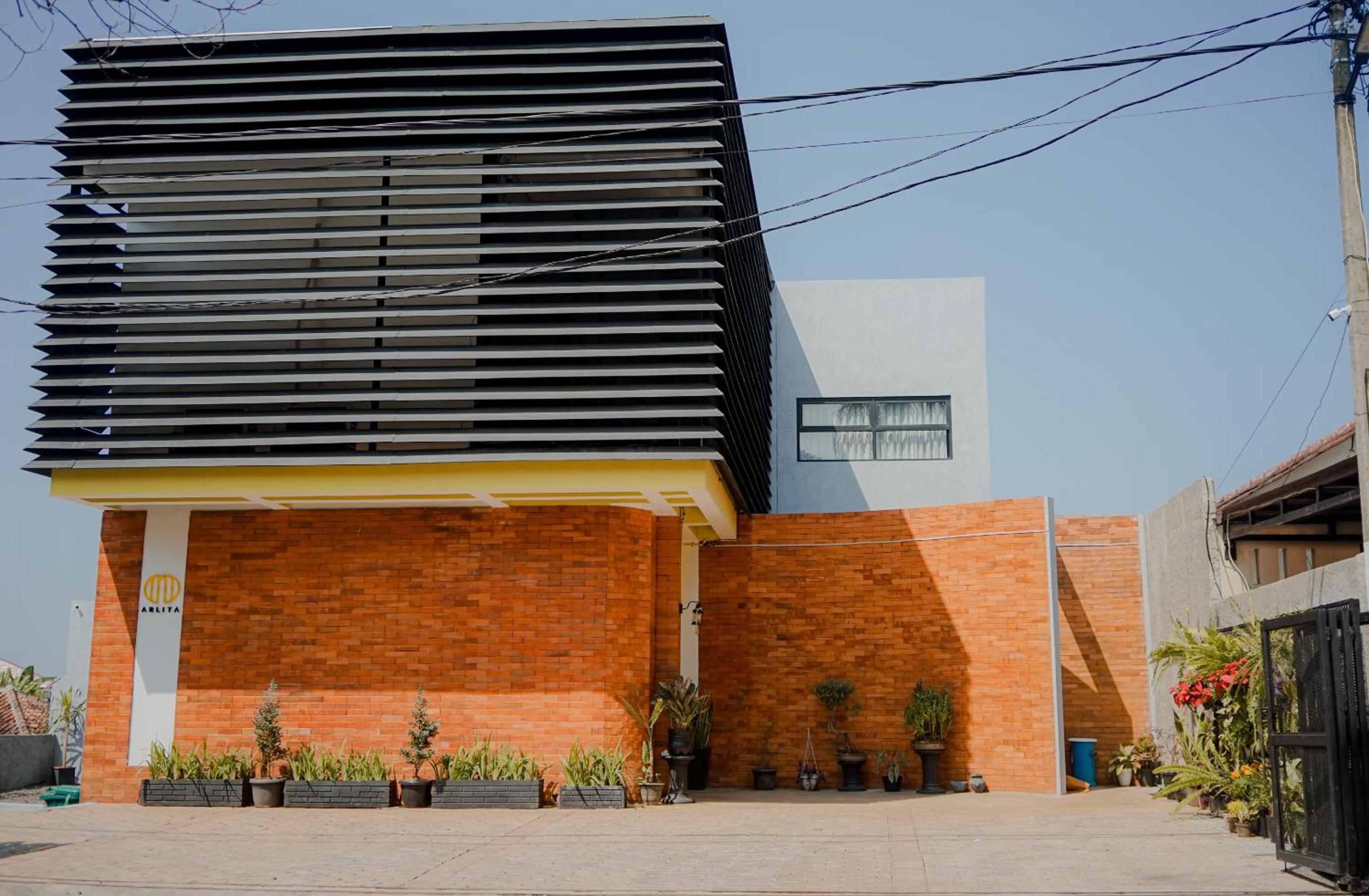 Arlita Guesthouse