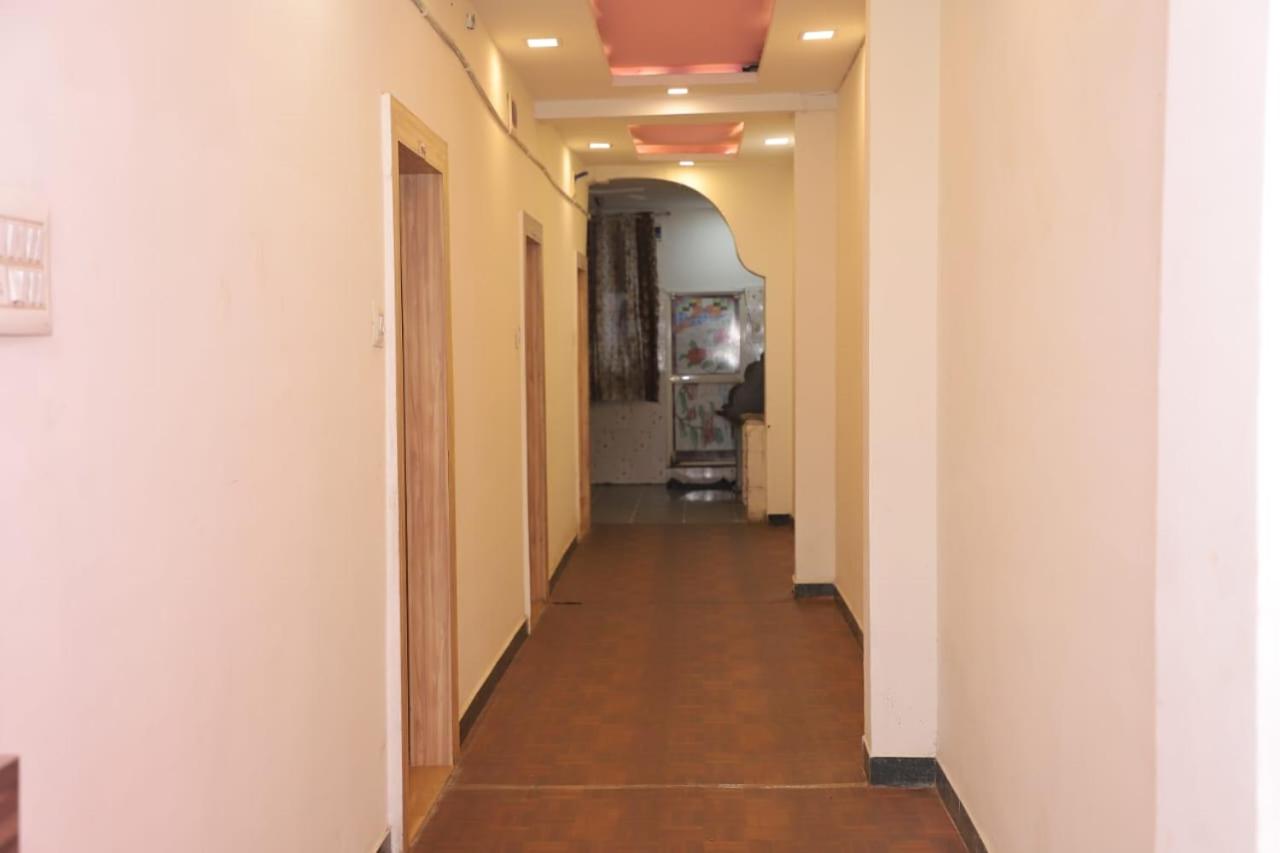 Hotel Vinayak view 2