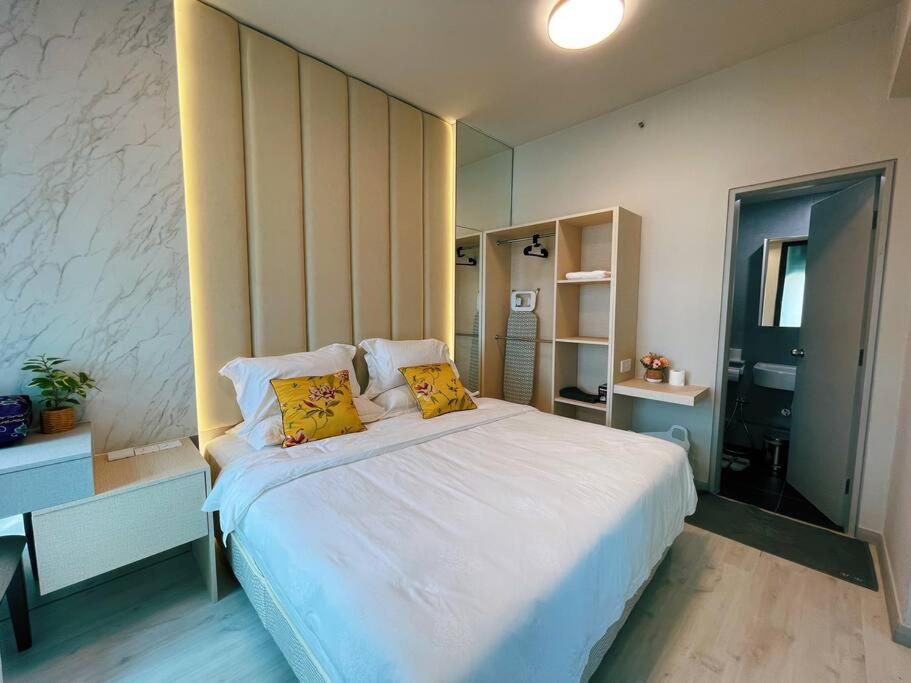 Birds Of Paradise Seaview Suite Jesselton Quay 天堂鸟海景套房 photo 6