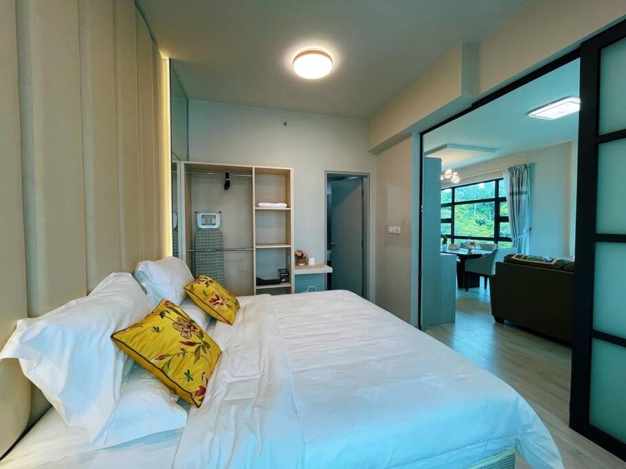 Birds Of Paradise Seaview Suite Jesselton Quay 天堂鸟海景套房 photo 8