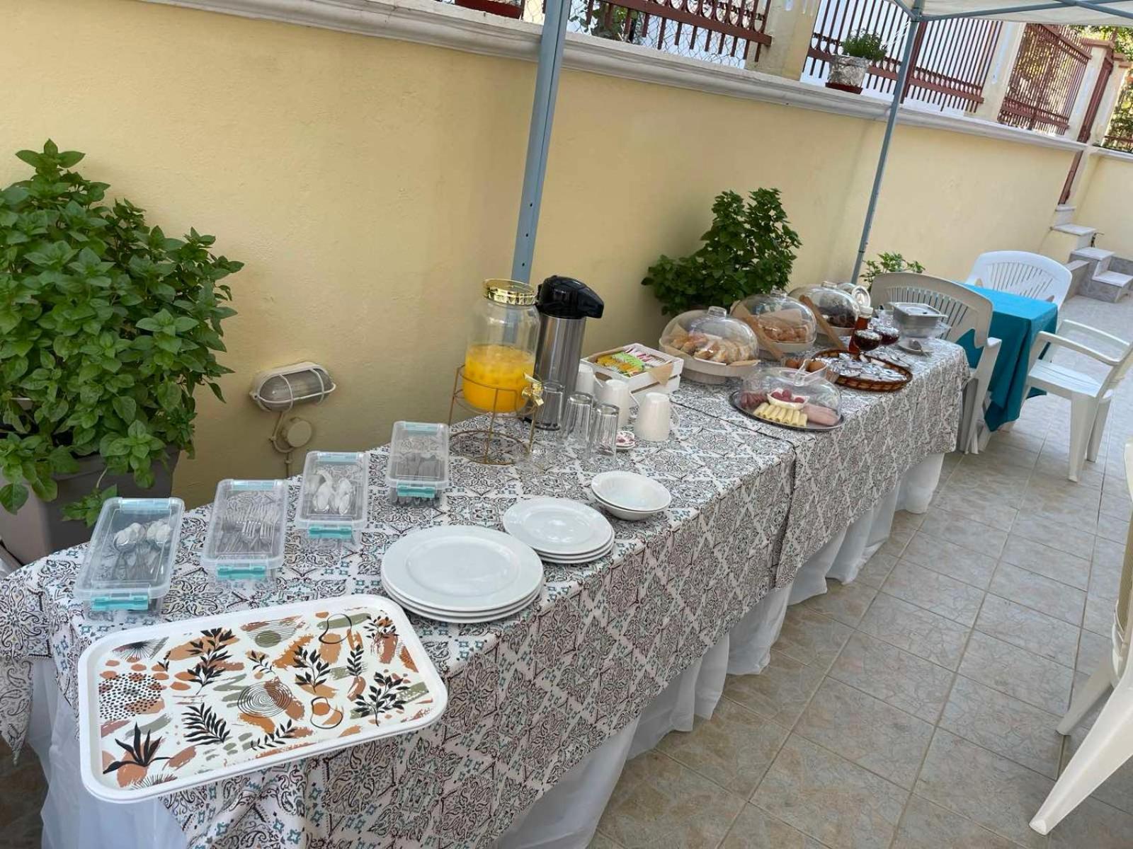 Villa Pinotsi