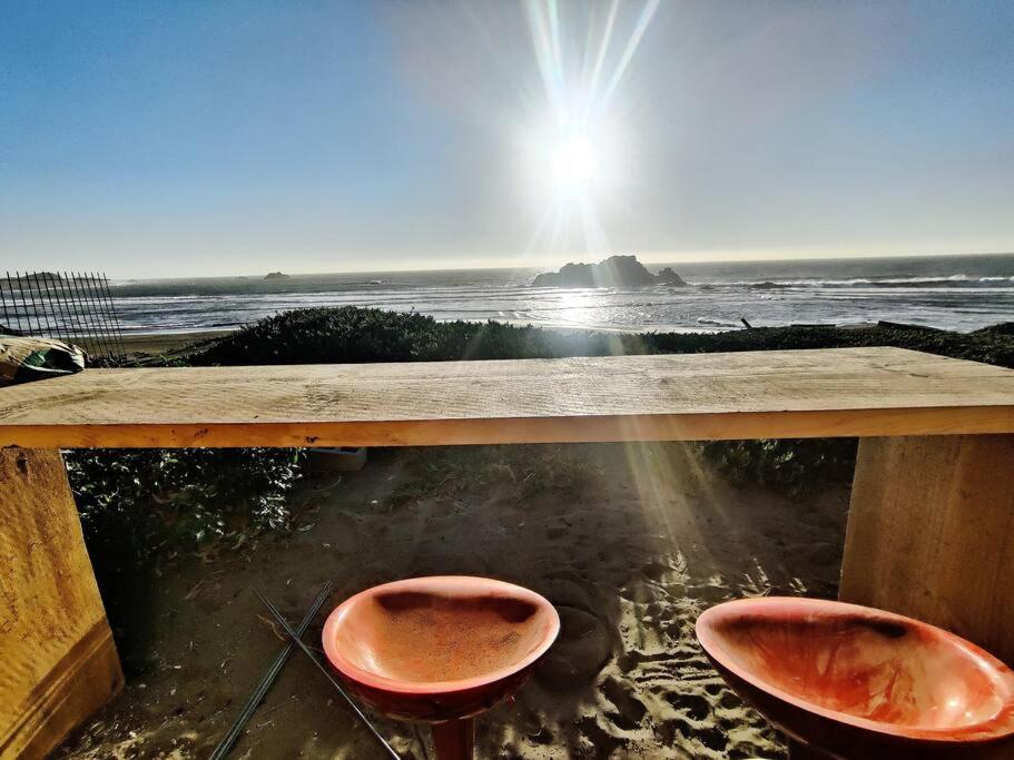 Tinaja a orilla de playa Matanzas