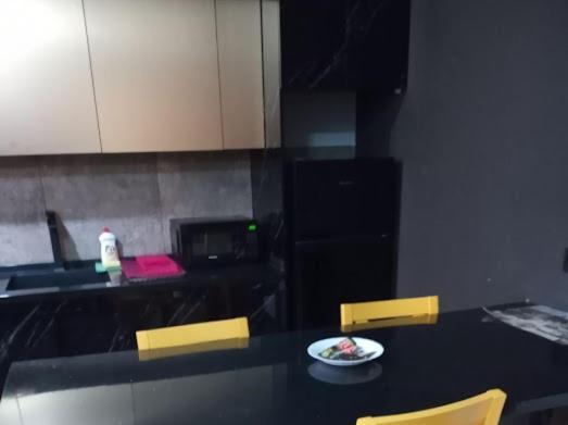 Avilion Apartments Sh 22 2 view 3