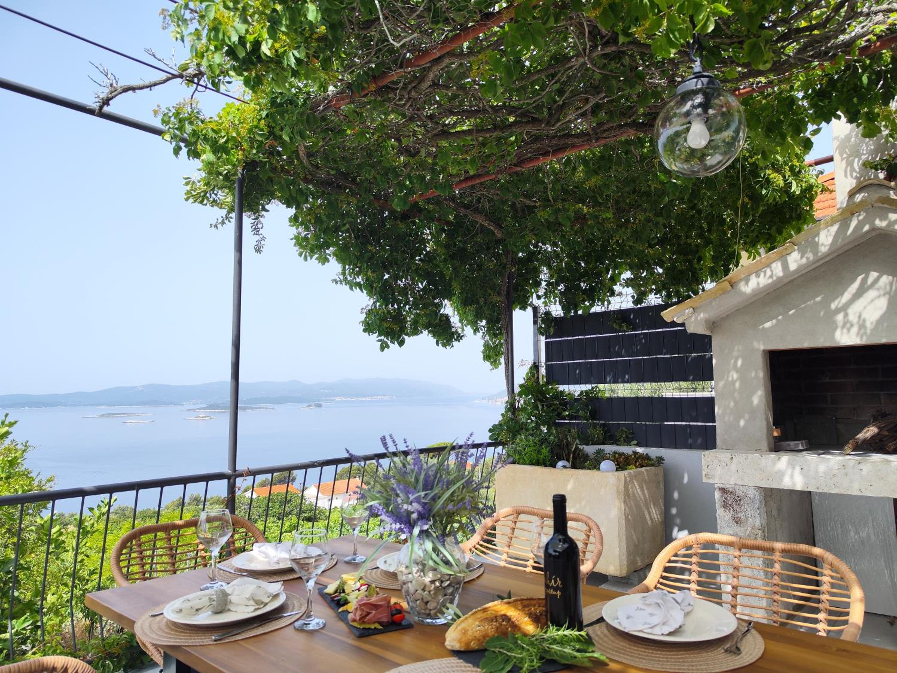 Holiday Villa Noa en Orebić — balance & terrace