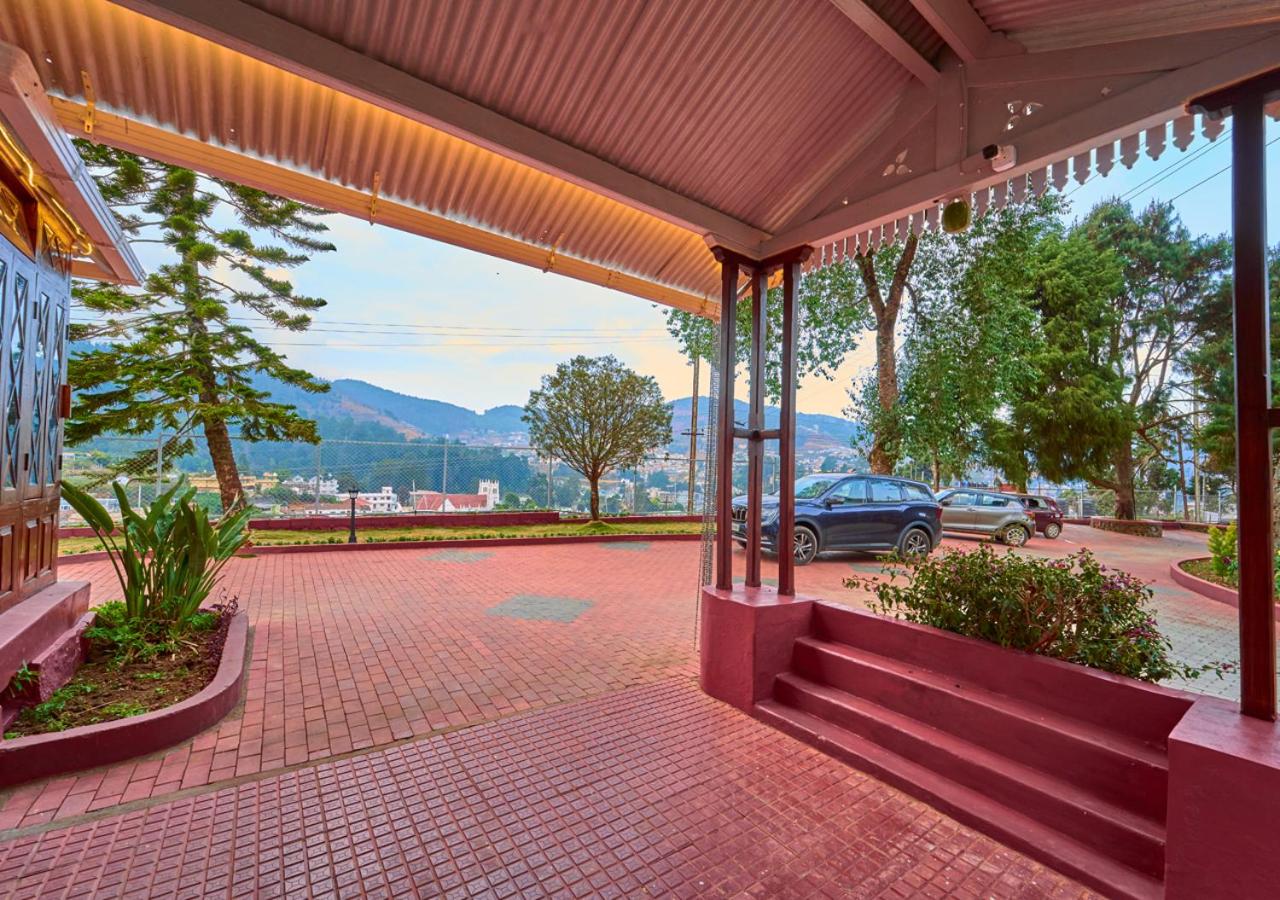 Vintage Inglenook Premium Heritage Bungalow Ooty by VOYE HOMES - A Quiet Retreat Close to Ooty Town
