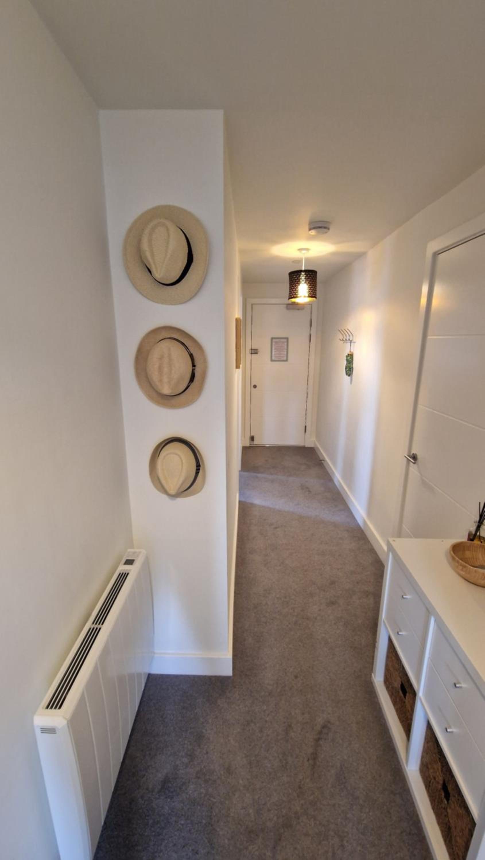 Number 10 Stunning Apartment, Fantastic Location! view 3