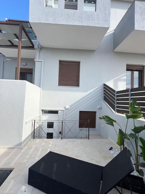 Villa LEO AIGINA photo 3